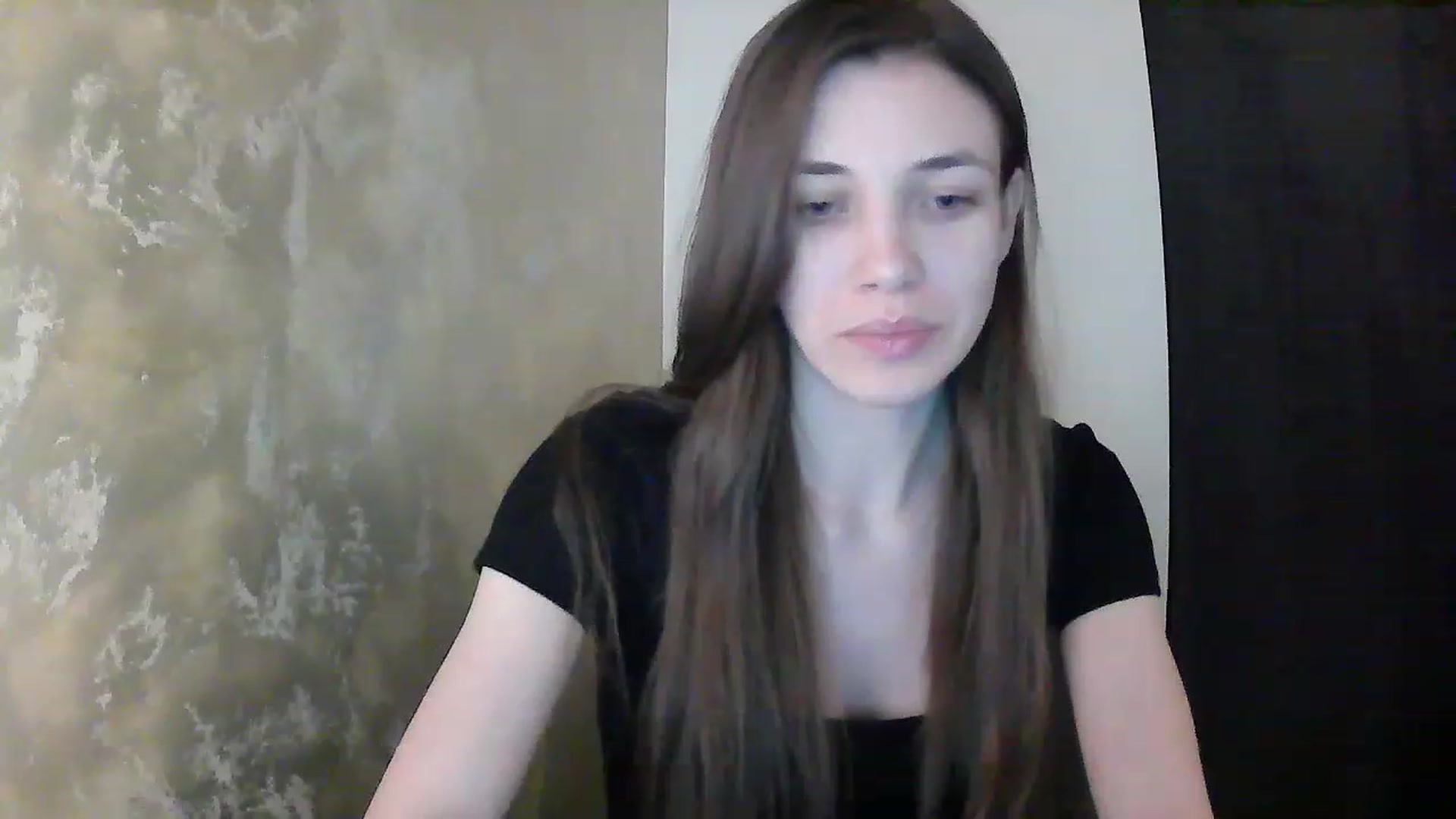 Gallery image thumbnail from GreenKittyy's myfreecams stream on, 12/04/2022, 24:45 image 4 of 20