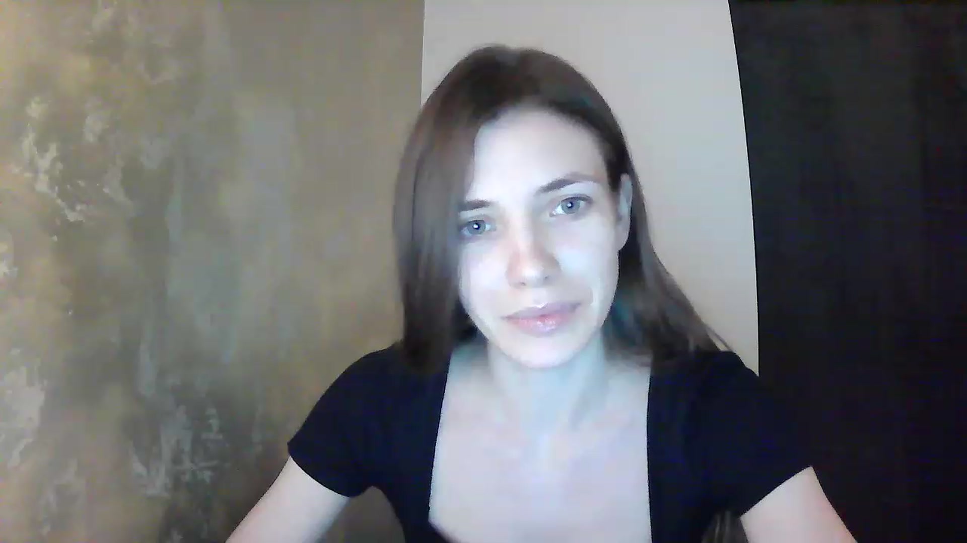 Gallery image thumbnail from GreenKittyy's myfreecams stream on, 12/04/2022, 01:33 image 4 of 20