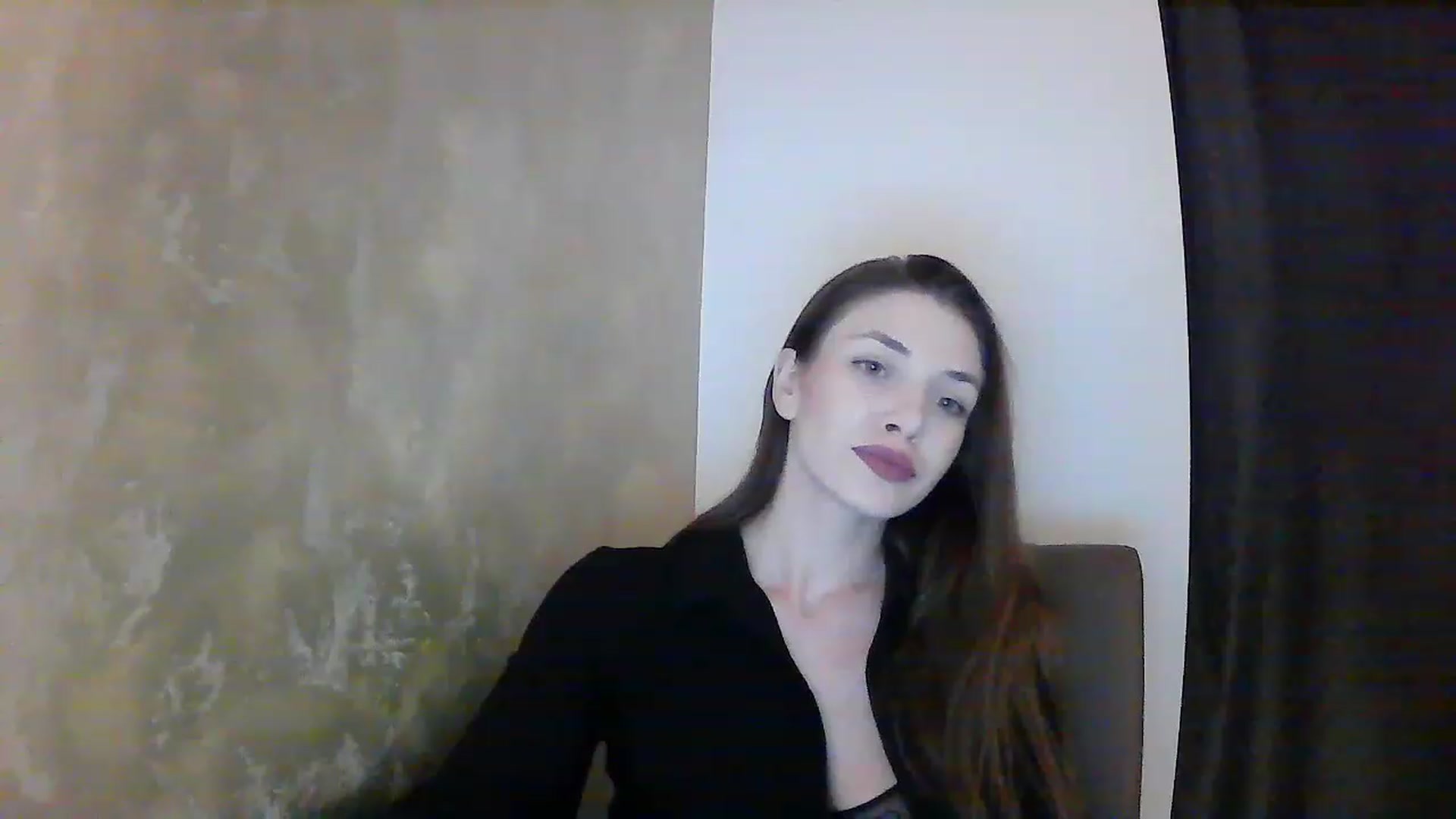 Gallery image thumbnail from GreenKittyy's myfreecams stream on, 12/05/2022, 24:28 image 8 of 20