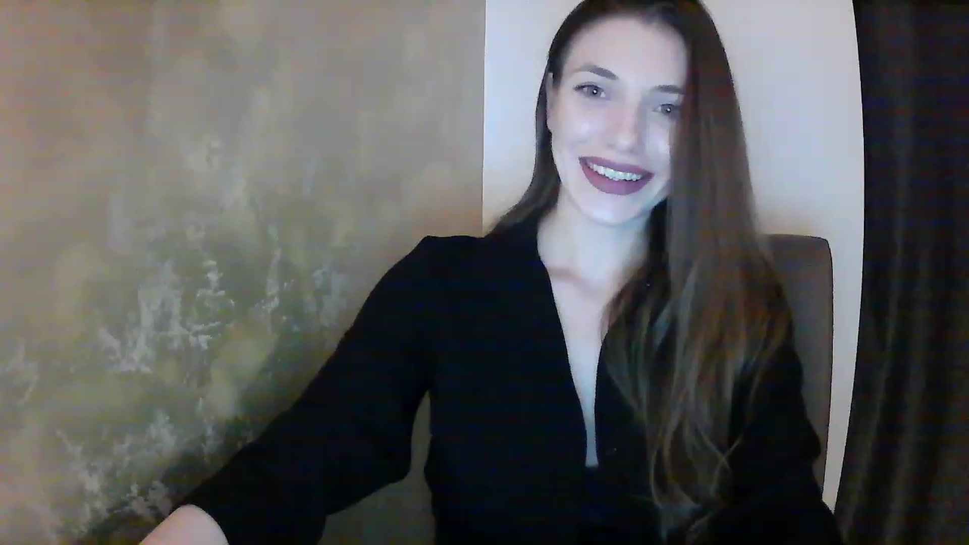Gallery image thumbnail from GreenKittyy's myfreecams stream on, 12/05/2022, 24:28 image 17 of 20