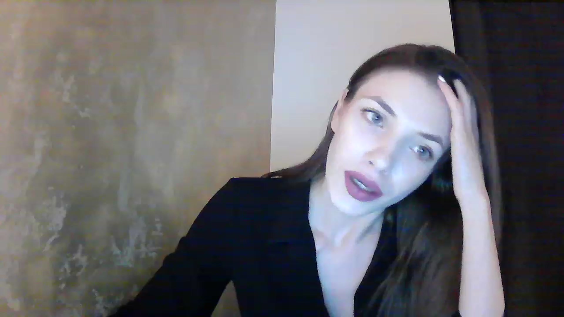 Gallery image thumbnail from GreenKittyy's myfreecams stream on, 12/05/2022, 24:28 image 6 of 20
