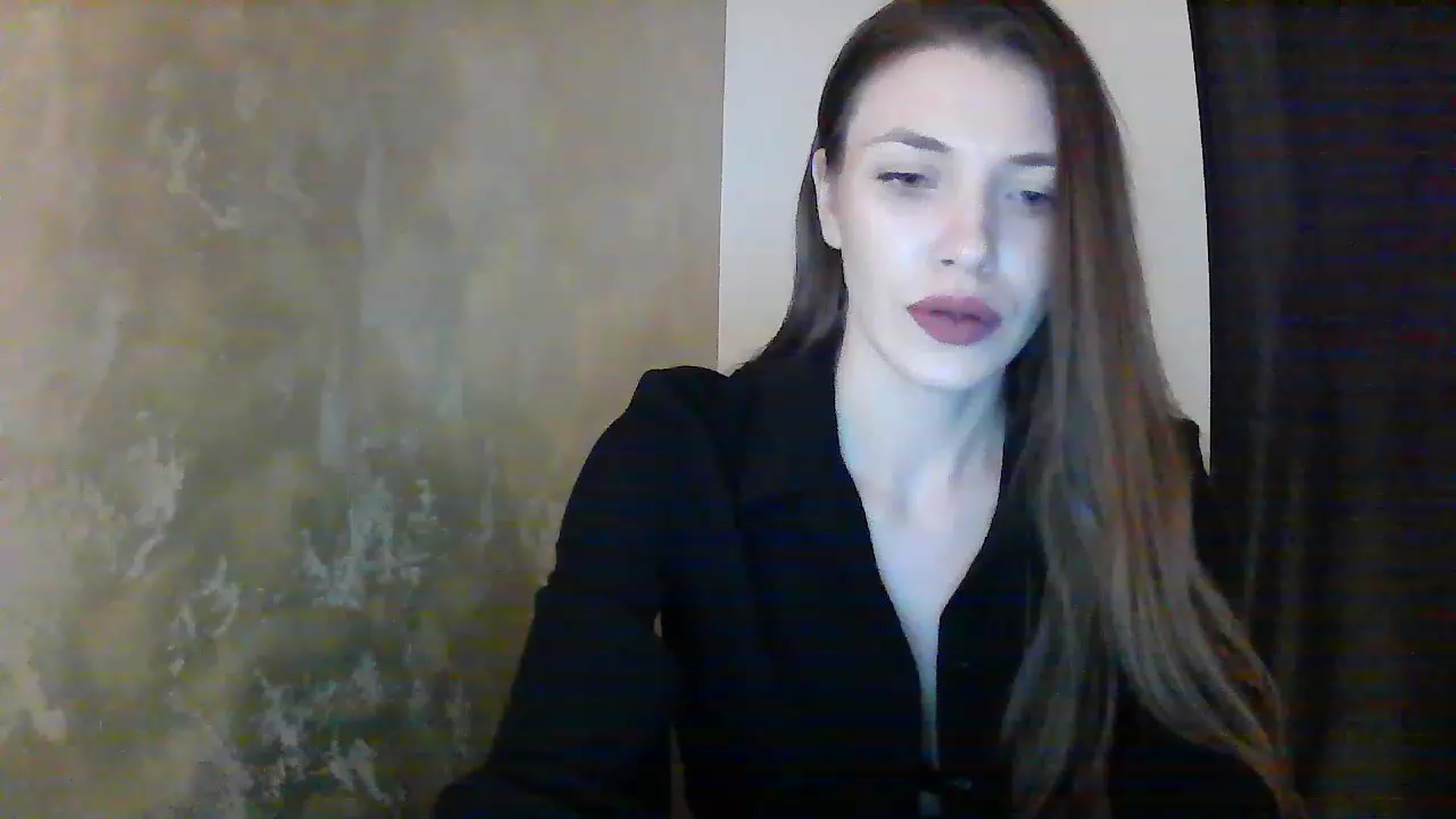 Gallery image thumbnail from GreenKittyy's myfreecams stream on, 12/05/2022, 02:01 image 16 of 20