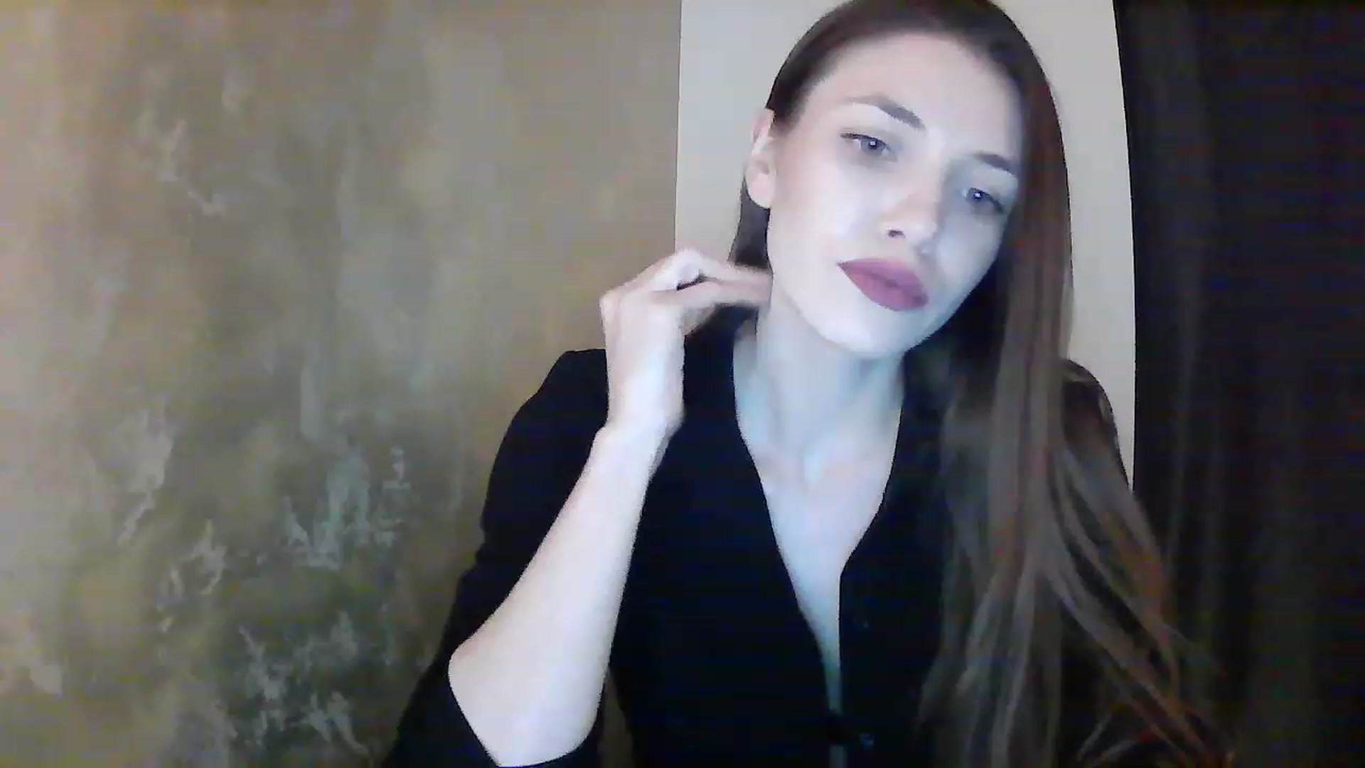 Gallery image thumbnail from GreenKittyy's myfreecams stream on, 12/05/2022, 02:01 image 14 of 20