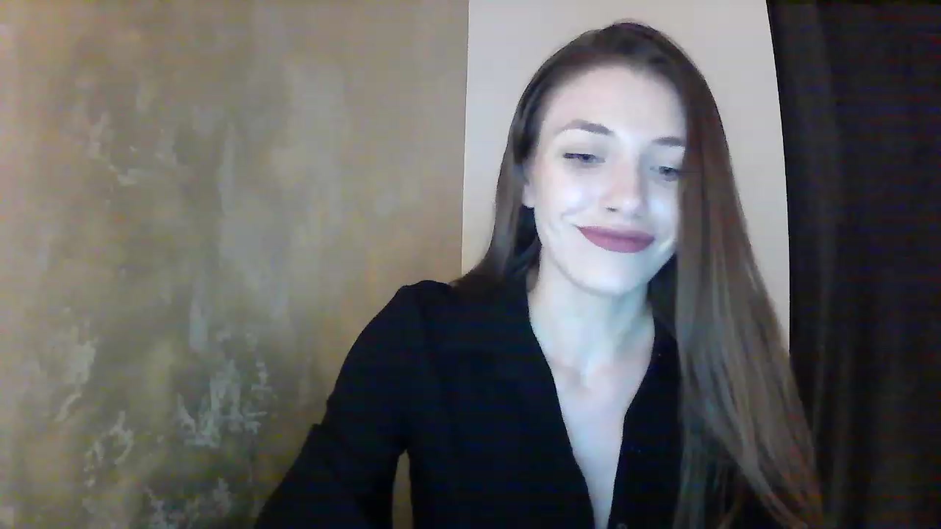 Gallery image thumbnail from GreenKittyy's myfreecams stream on, 12/05/2022, 02:01 image 5 of 20