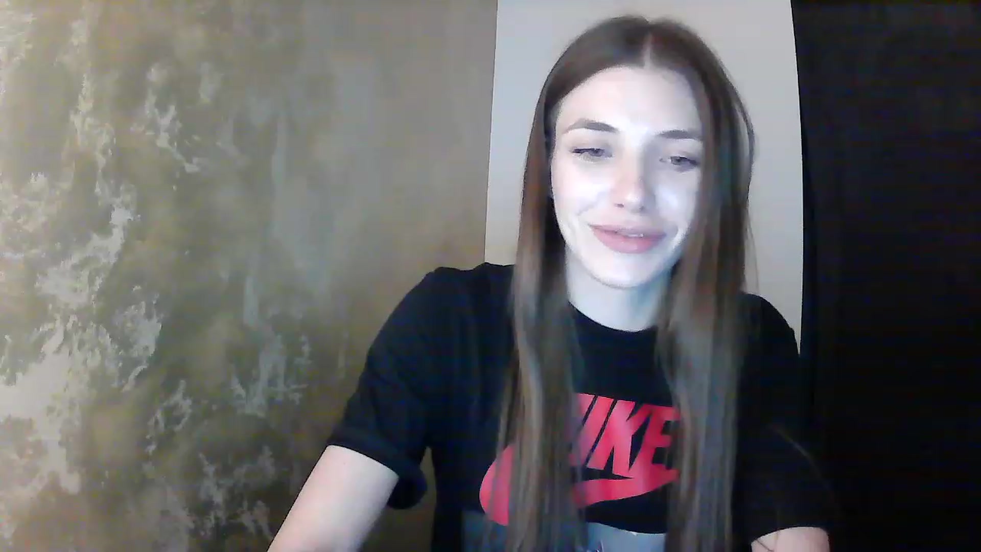 Gallery image thumbnail from GreenKittyy's myfreecams stream on, 12/06/2022, 24:00 image 10 of 20