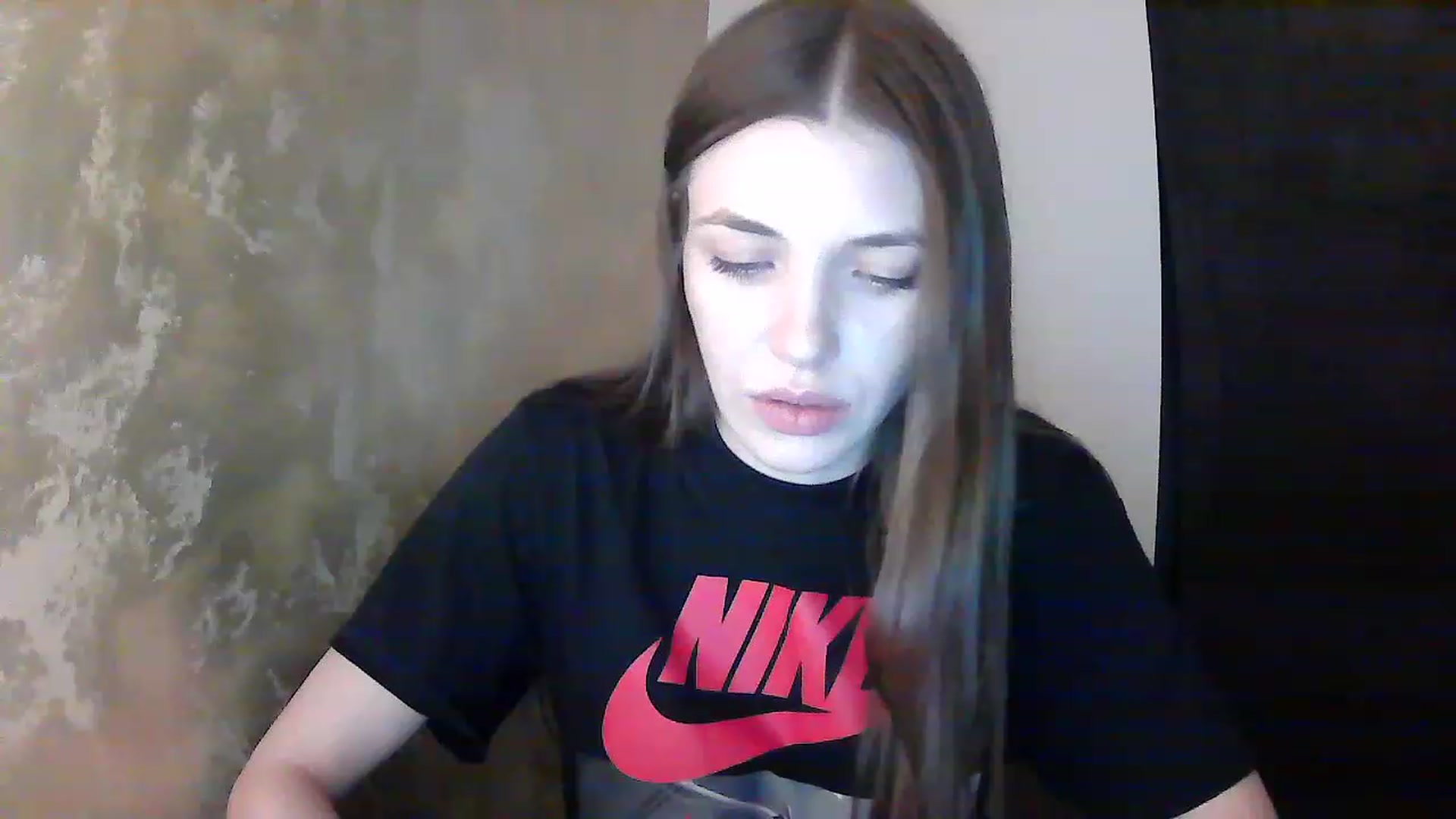 Gallery image thumbnail from GreenKittyy's myfreecams stream on, 12/06/2022, 24:00 image 4 of 20