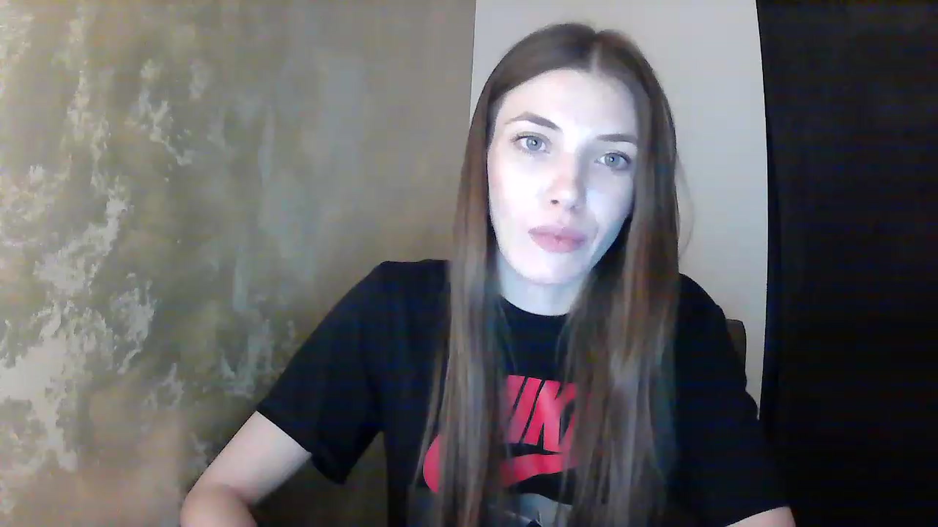 Gallery image thumbnail from GreenKittyy's myfreecams stream on, 12/06/2022, 24:00 image 12 of 20
