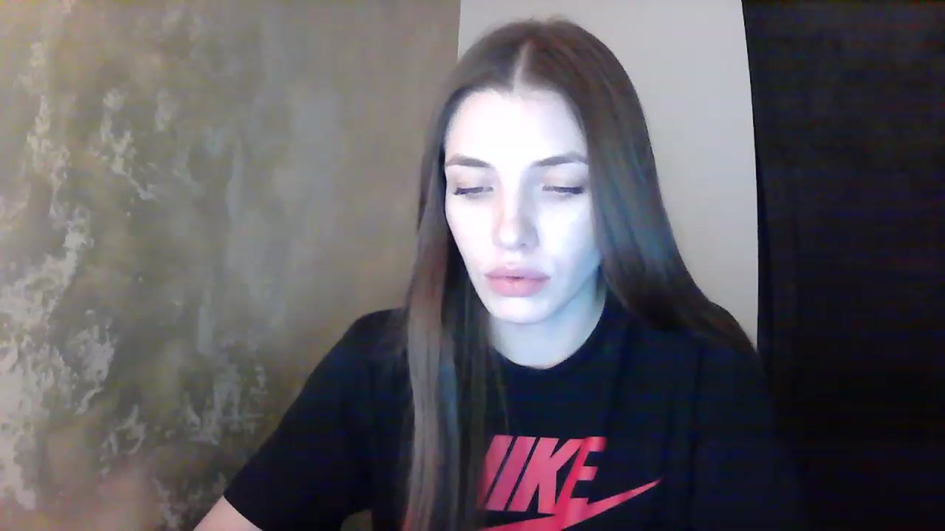 Gallery image thumbnail from GreenKittyy's myfreecams stream on, 12/06/2022, 01:08 image 6 of 20