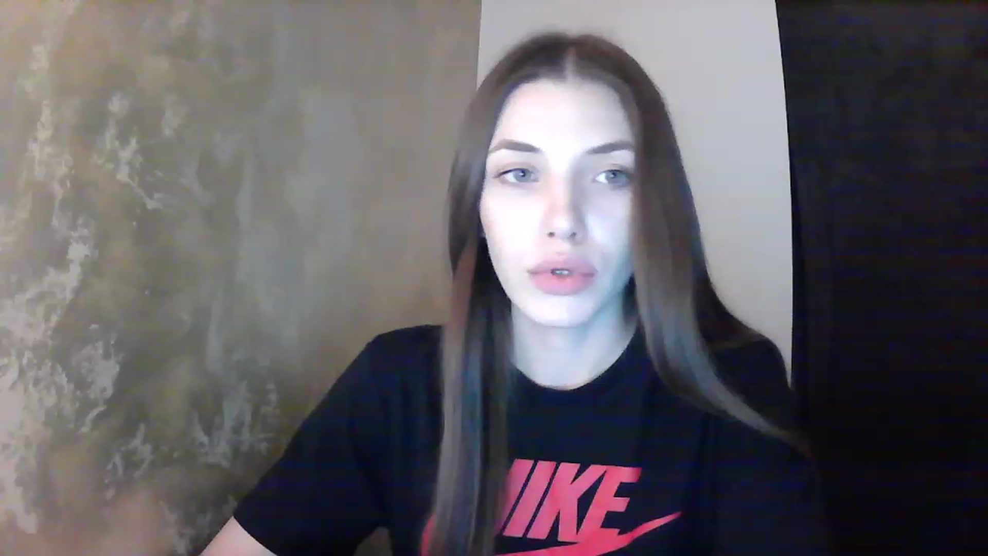 Gallery image thumbnail from GreenKittyy's myfreecams stream on, 12/06/2022, 01:08 image 1 of 20