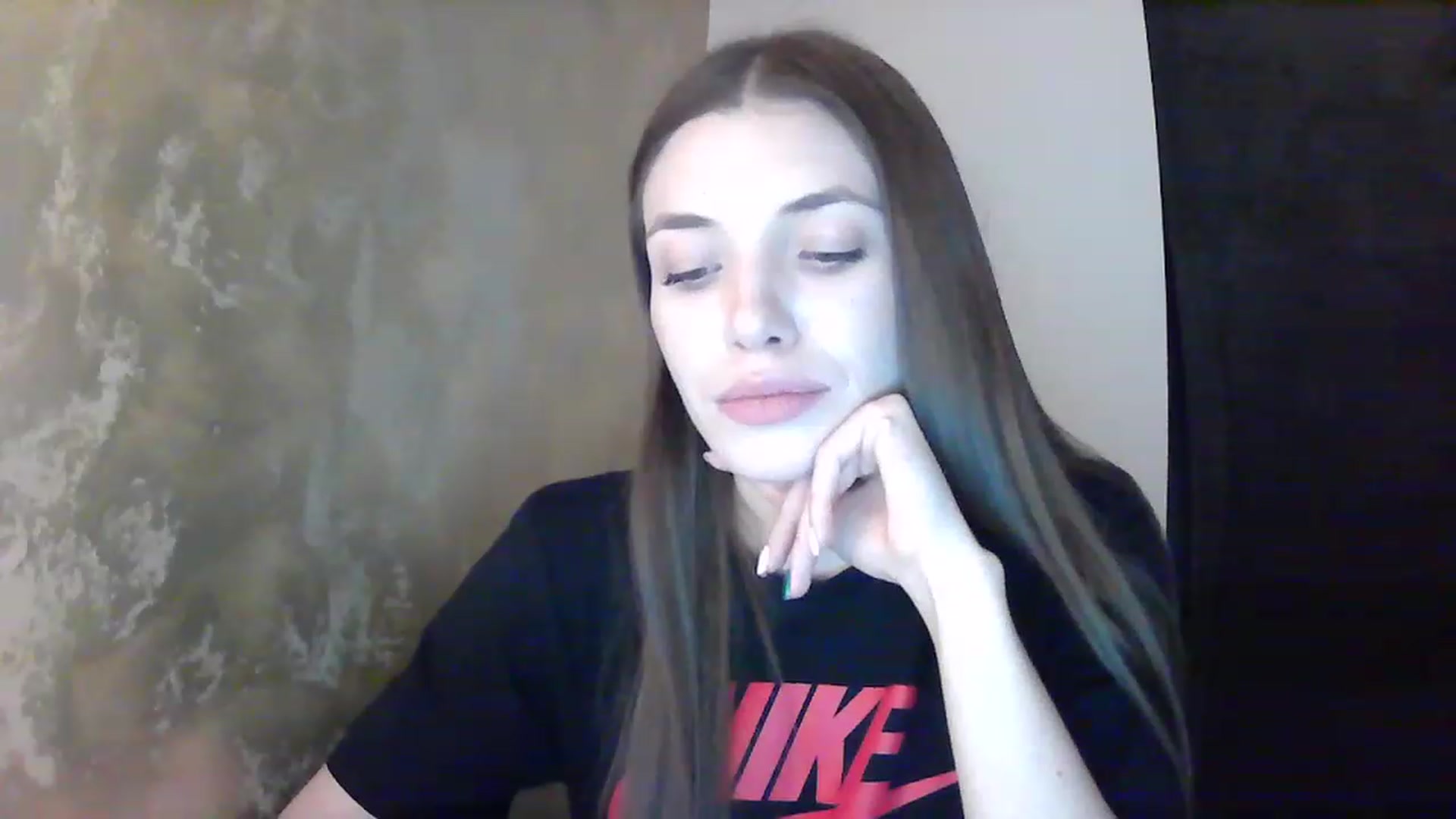 Gallery image thumbnail from GreenKittyy's myfreecams stream on, 12/06/2022, 01:08 image 10 of 20