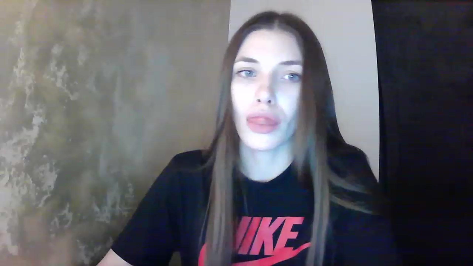 Gallery image thumbnail from GreenKittyy's myfreecams stream on, 12/06/2022, 01:08 image 7 of 20