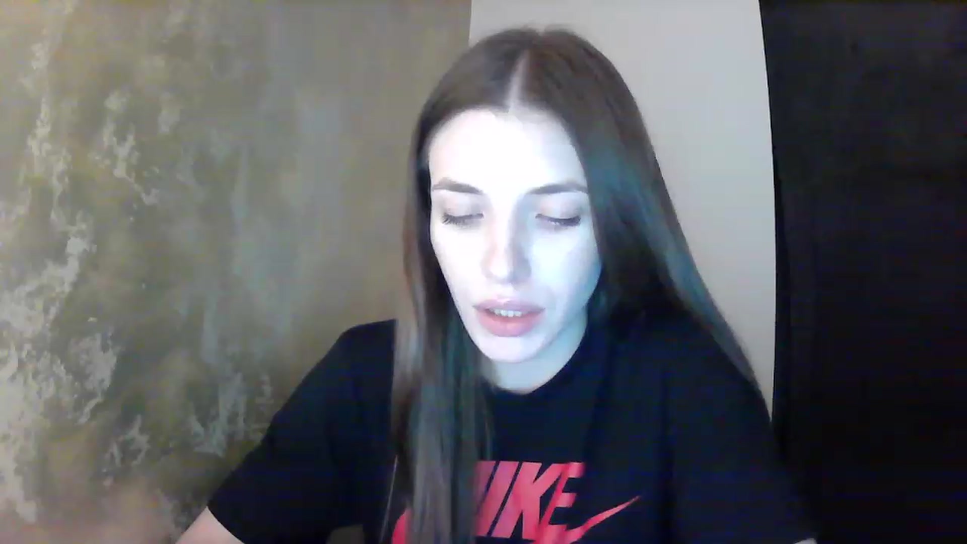 Gallery image thumbnail from GreenKittyy's myfreecams stream on, 12/06/2022, 01:08 image 13 of 20