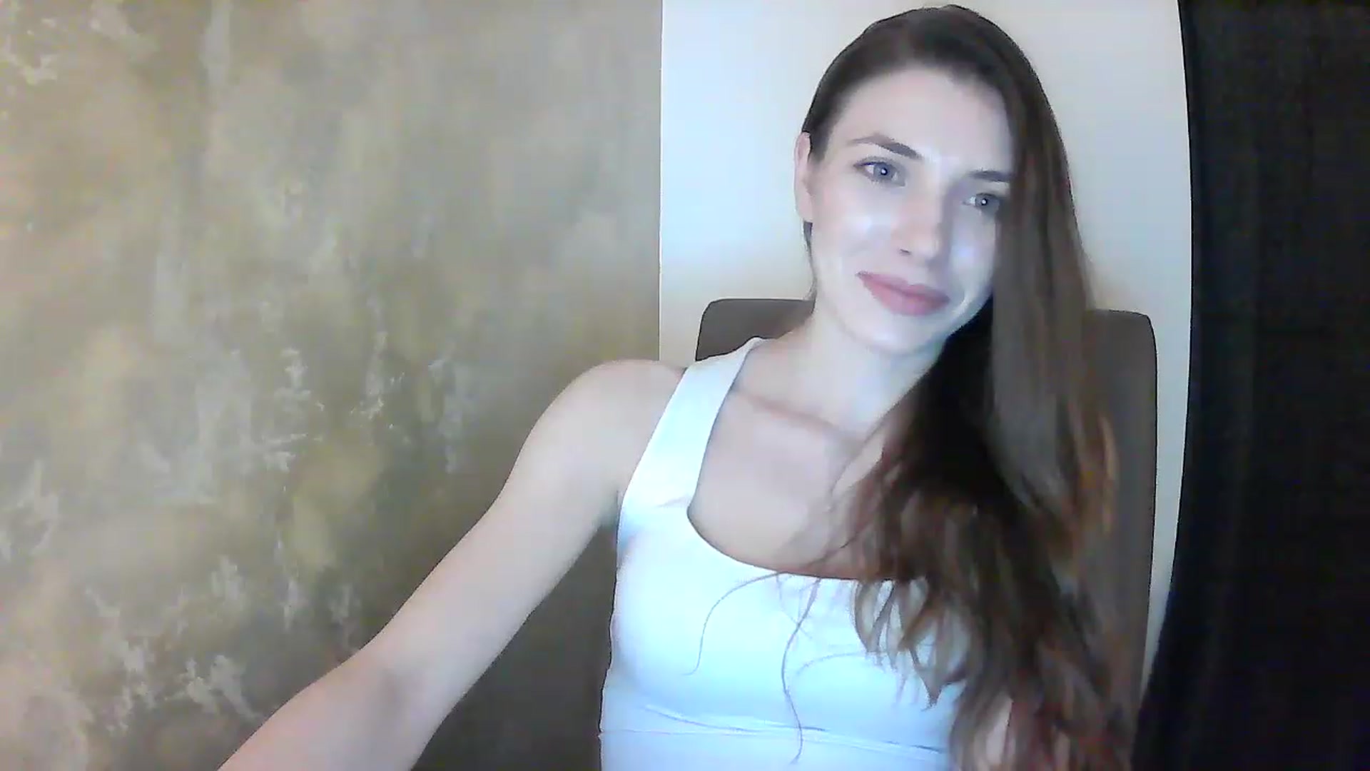 Gallery image thumbnail from GreenKittyy's myfreecams stream on, 12/09/2022, 01:20 image 18 of 20