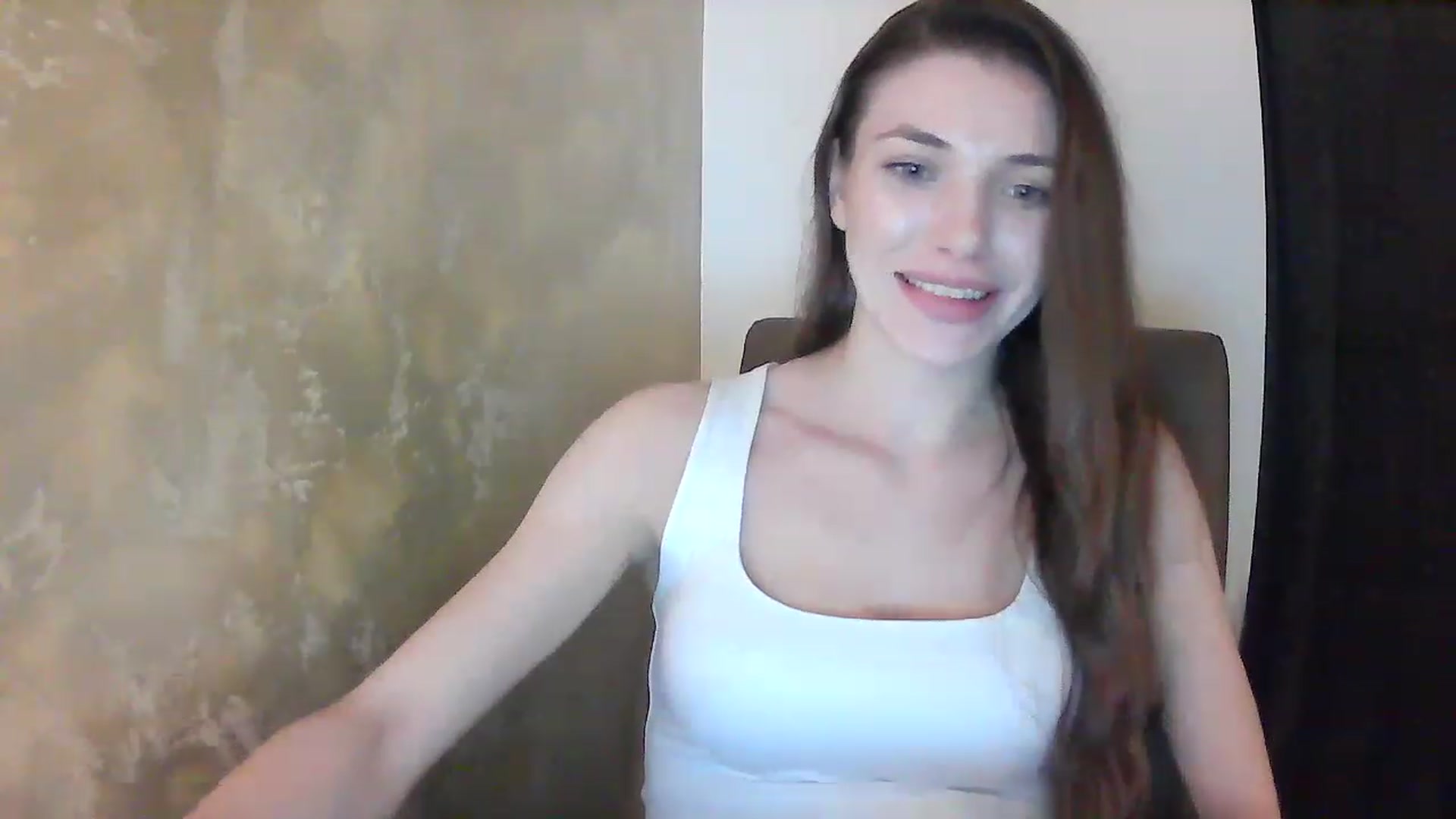 Gallery image thumbnail from GreenKittyy's myfreecams stream on, 12/09/2022, 01:20 image 11 of 20