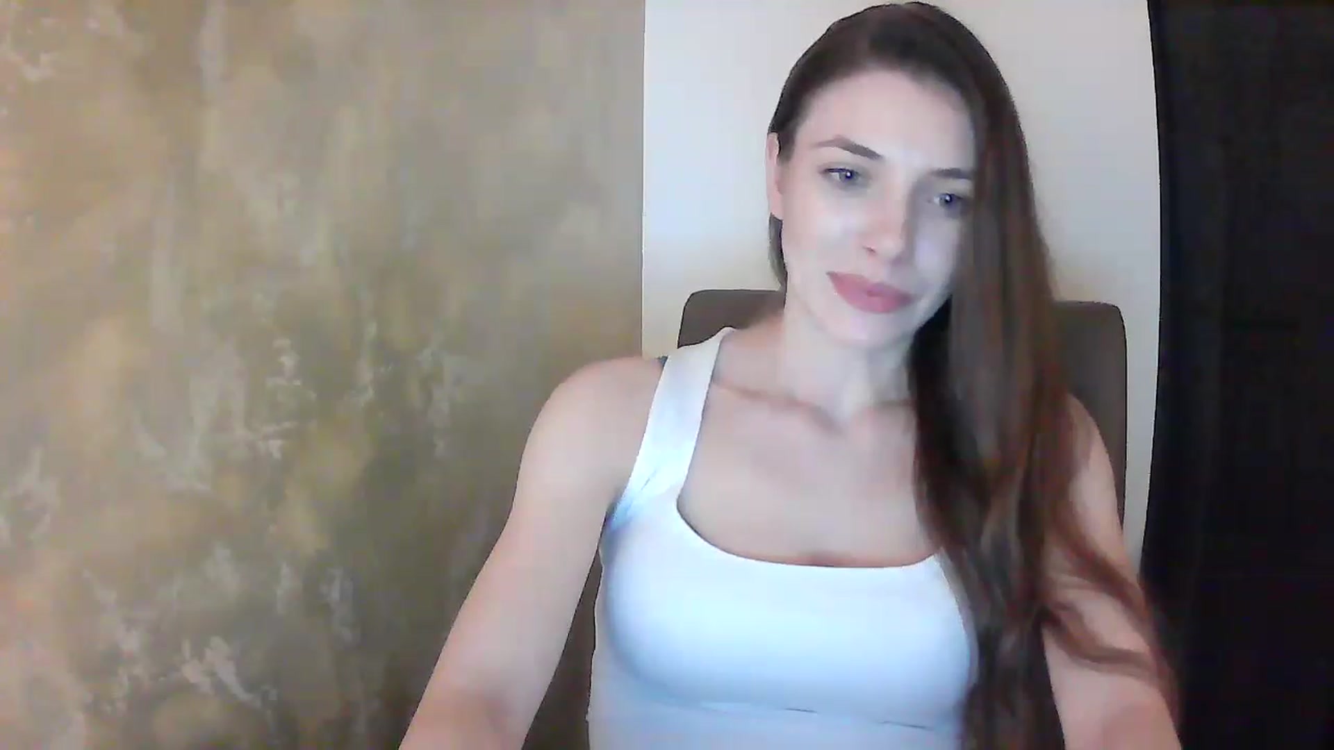 Gallery image thumbnail from GreenKittyy's myfreecams stream on, 12/09/2022, 01:20 image 20 of 20