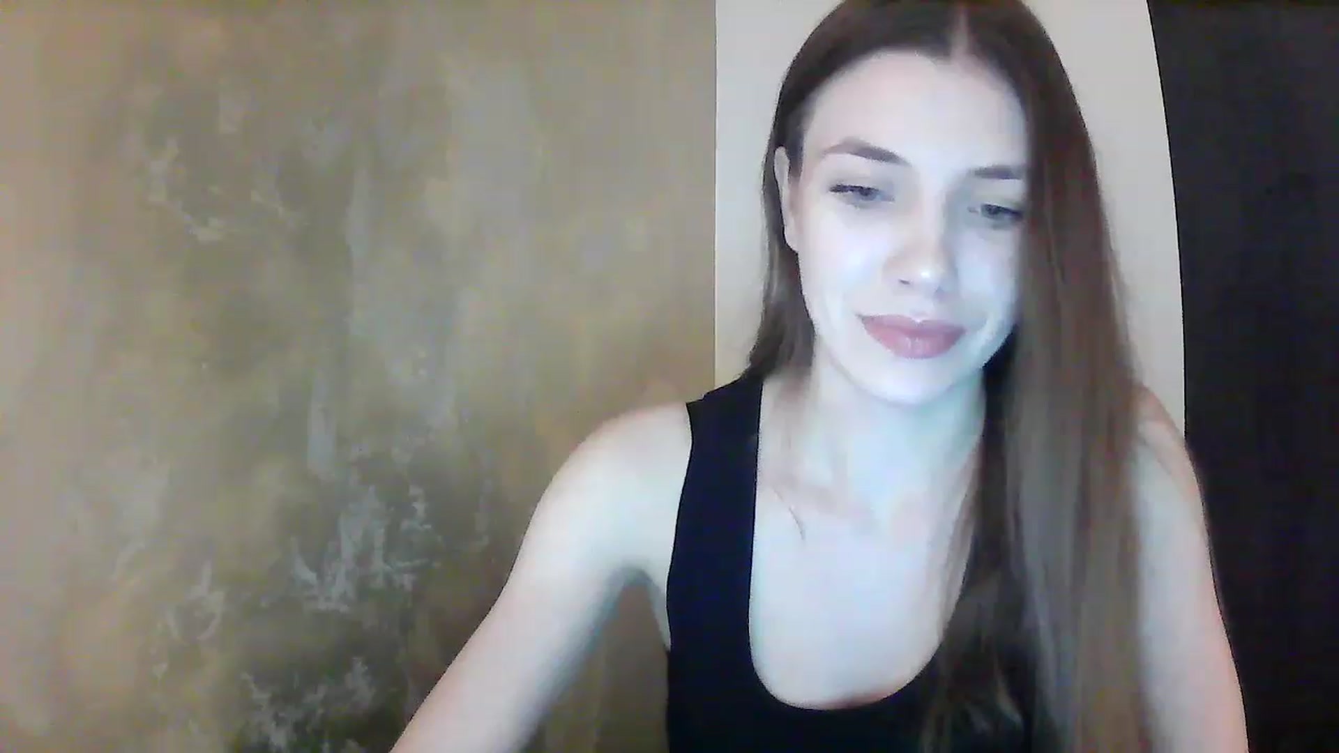 Gallery image thumbnail from GreenKittyy's myfreecams stream on, 12/12/2022, 24:01 image 8 of 20