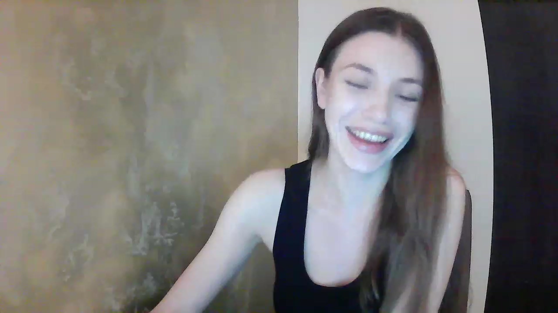 Gallery image thumbnail from GreenKittyy's myfreecams stream on, 12/12/2022, 24:01 image 7 of 20