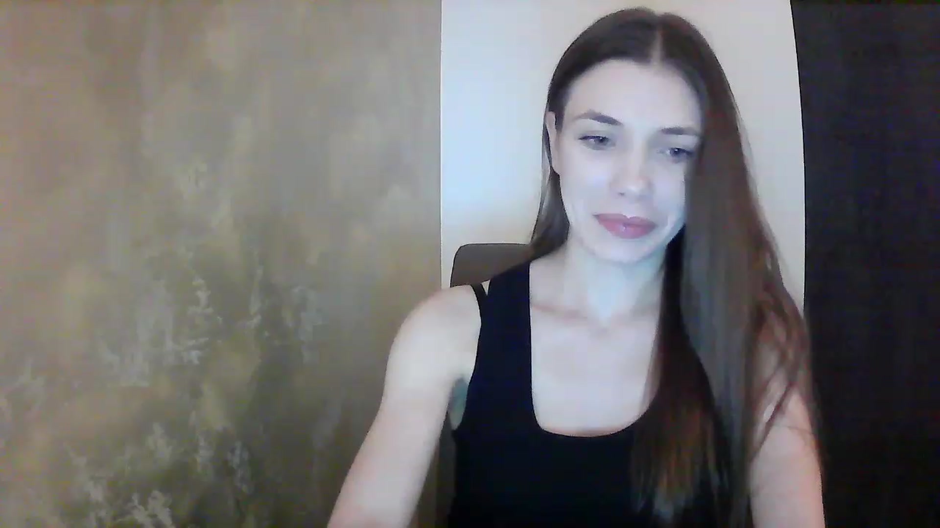 Gallery image thumbnail from GreenKittyy's myfreecams stream on, 12/12/2022, 24:01 image 16 of 20