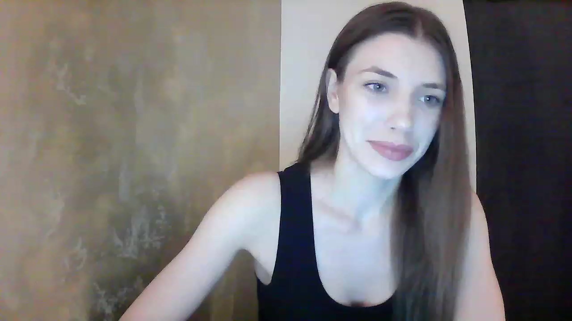 Gallery image thumbnail from GreenKittyy's myfreecams stream on, 12/12/2022, 24:01 image 1 of 20