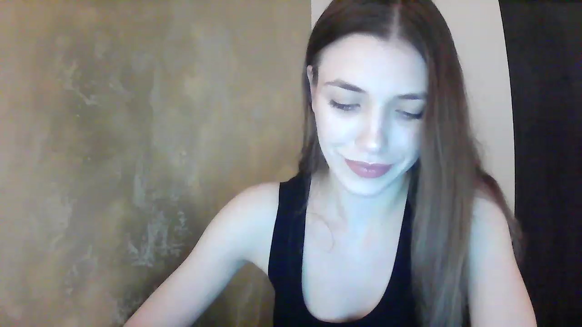Gallery image thumbnail from GreenKittyy's myfreecams stream on, 12/12/2022, 24:01 image 9 of 20