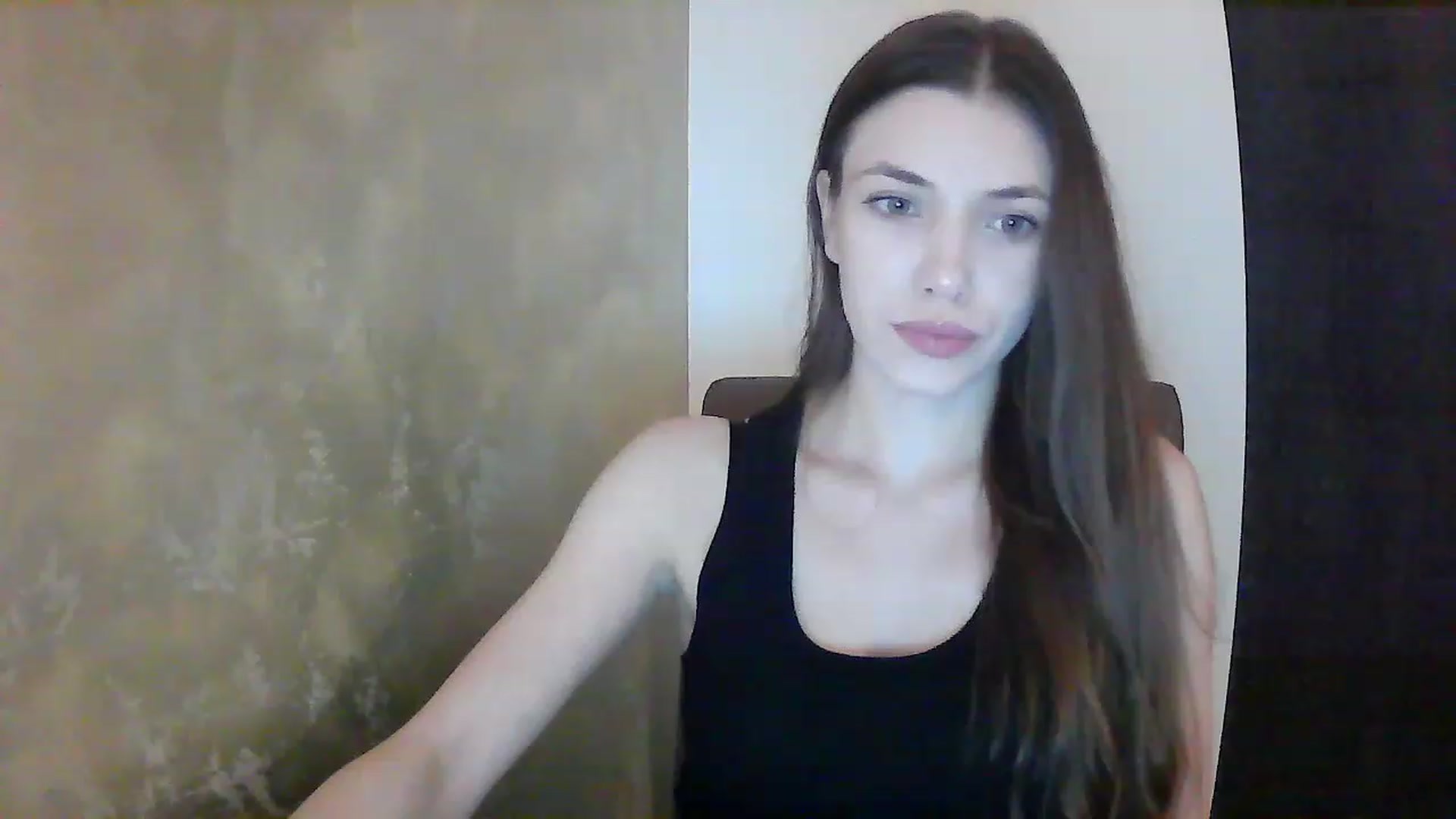 Gallery image thumbnail from GreenKittyy's myfreecams stream on, 12/12/2022, 24:01 image 10 of 20