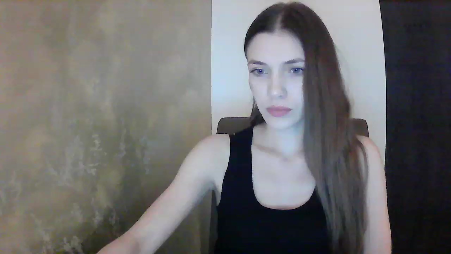 Gallery image thumbnail from GreenKittyy's myfreecams stream on, 12/12/2022, 24:01 image 15 of 20