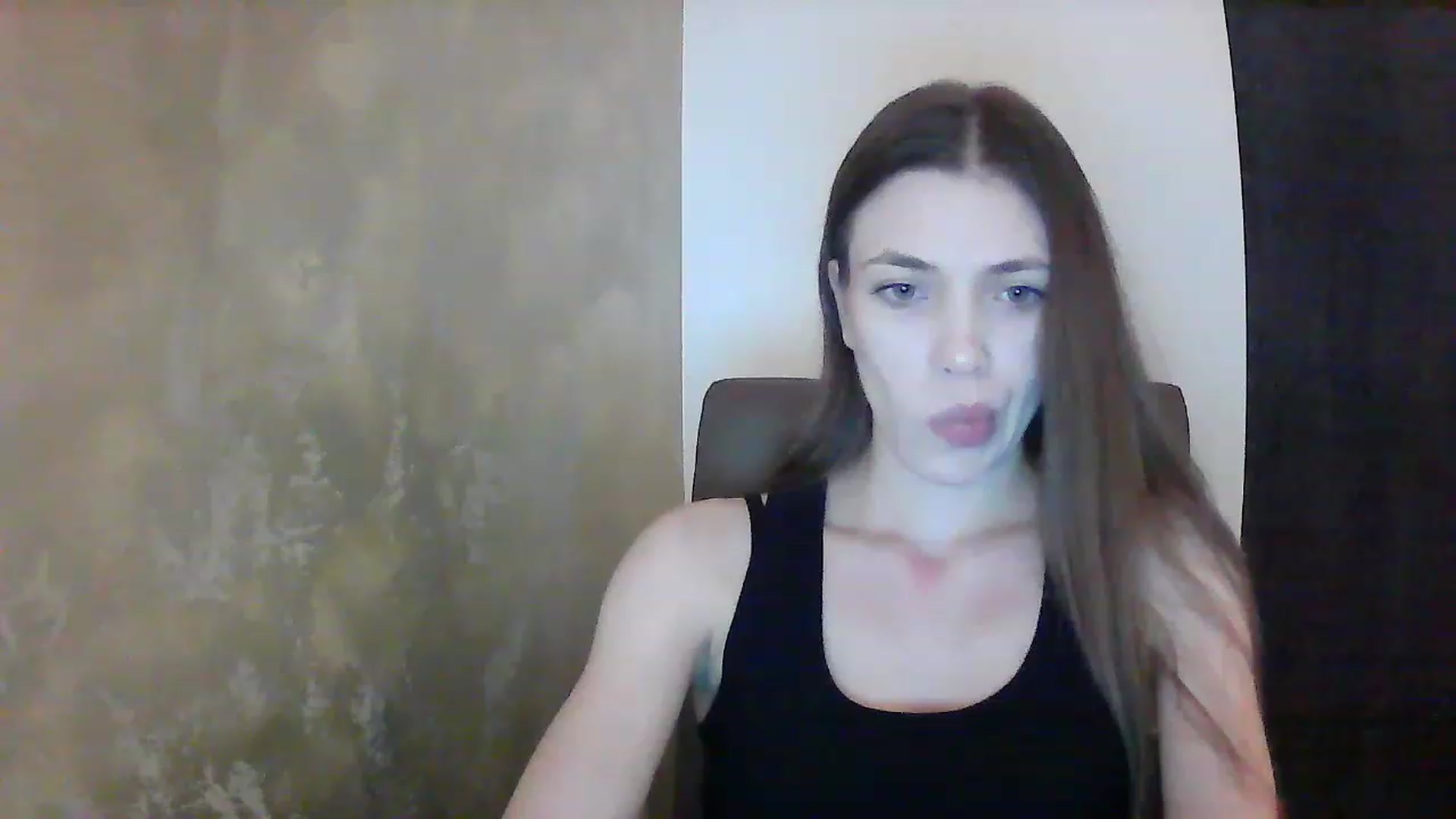 Gallery image thumbnail from GreenKittyy's myfreecams stream on, 12/12/2022, 01:09 image 5 of 20