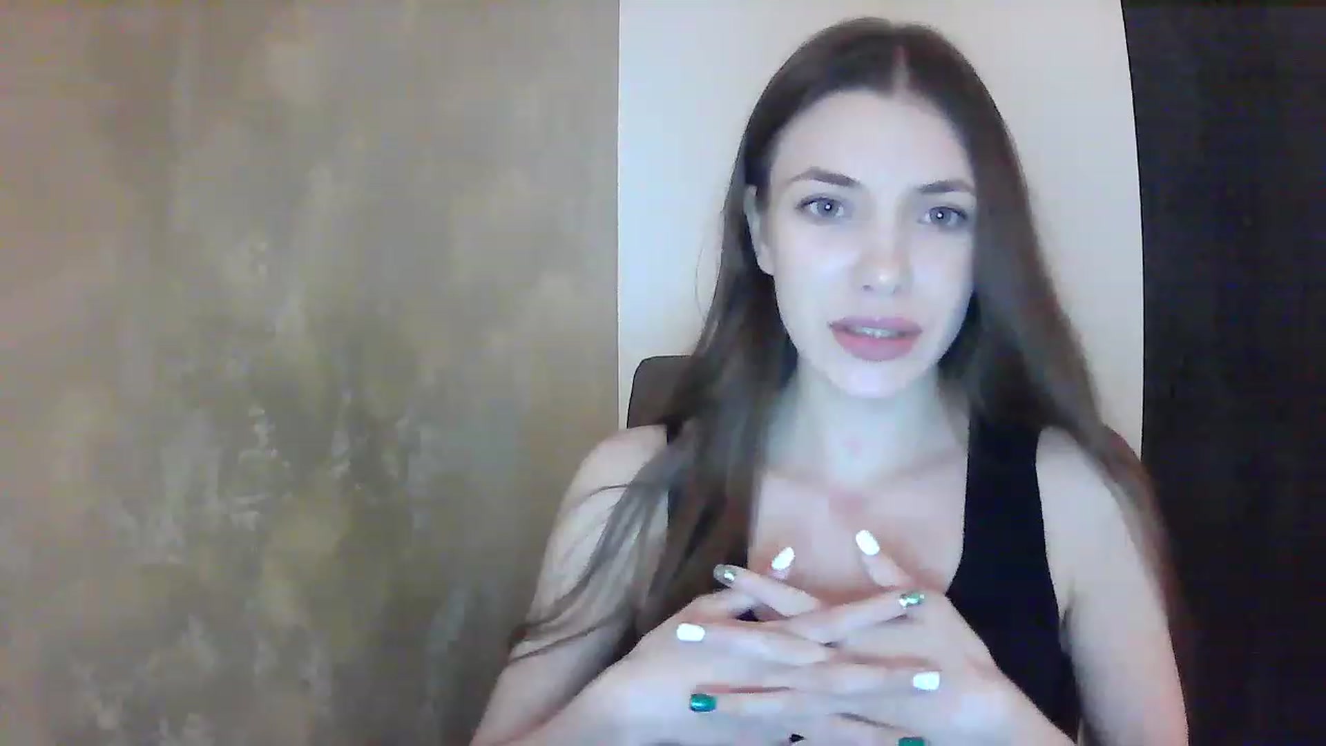 Gallery image thumbnail from GreenKittyy's myfreecams stream on, 12/12/2022, 01:09 image 8 of 20
