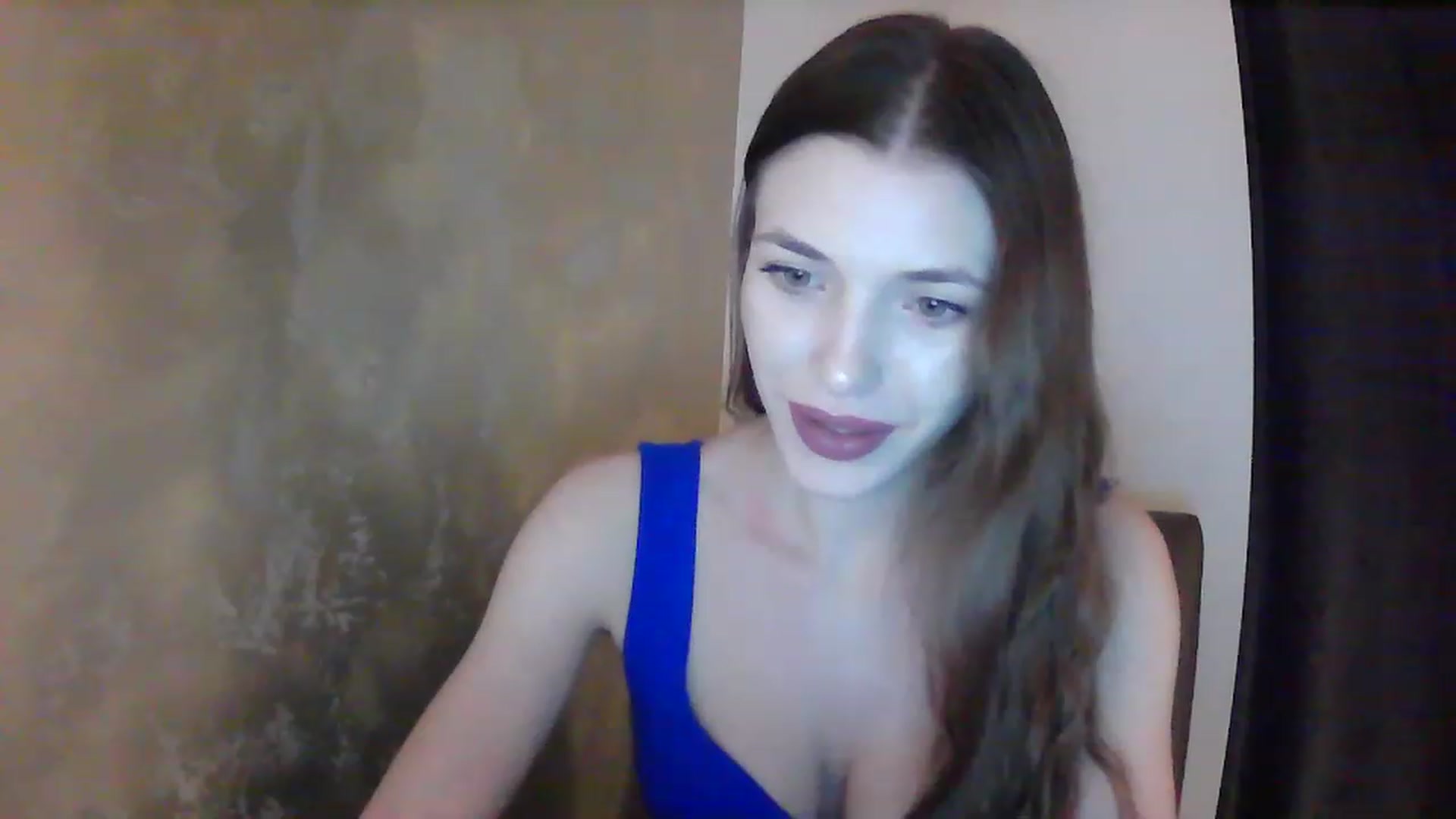 Gallery image thumbnail from GreenKittyy's myfreecams stream on, 12/13/2022, 01:44 image 9 of 20