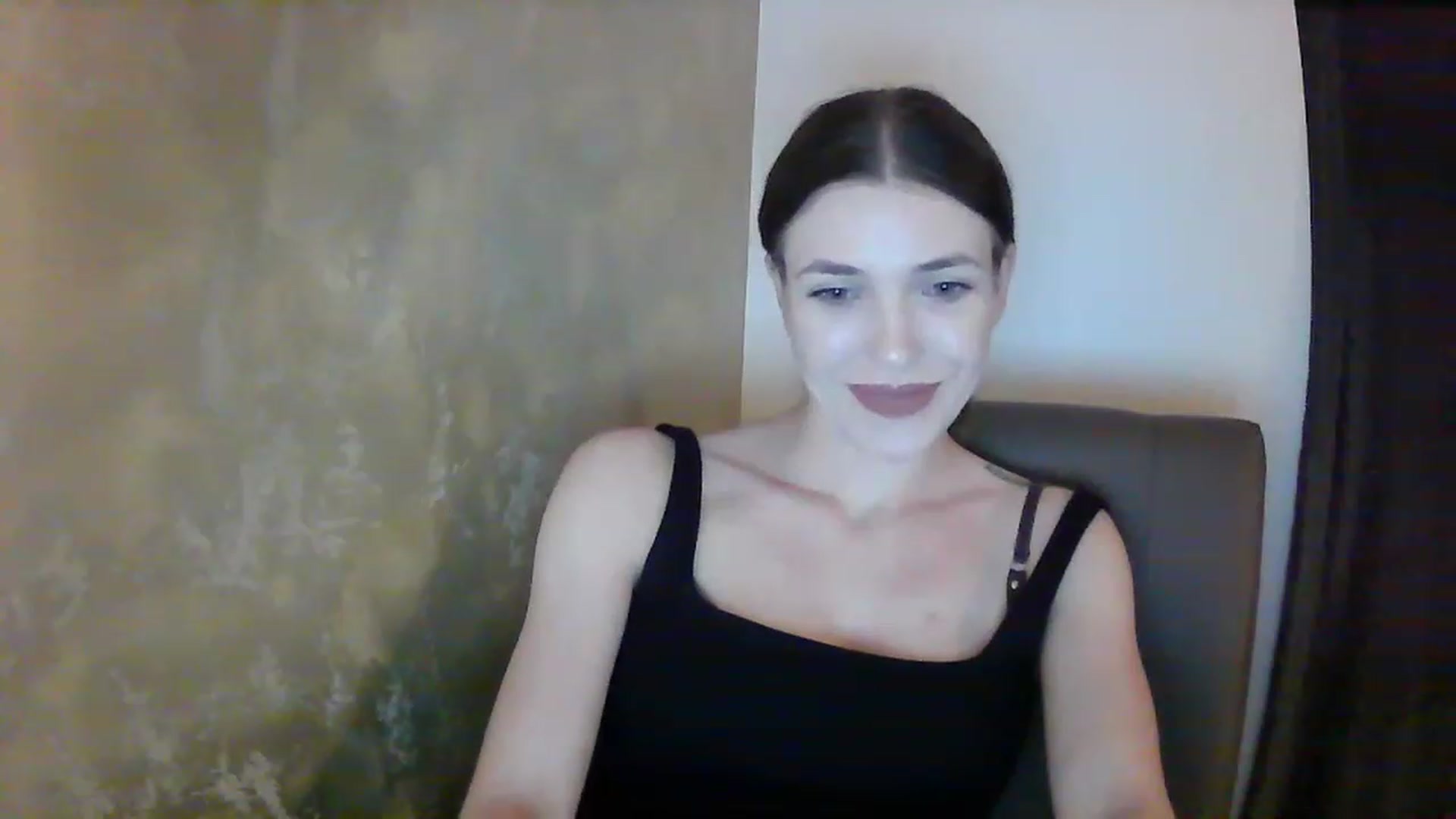Gallery image thumbnail from GreenKittyy's myfreecams stream on, 12/15/2022, 24:01 image 20 of 20