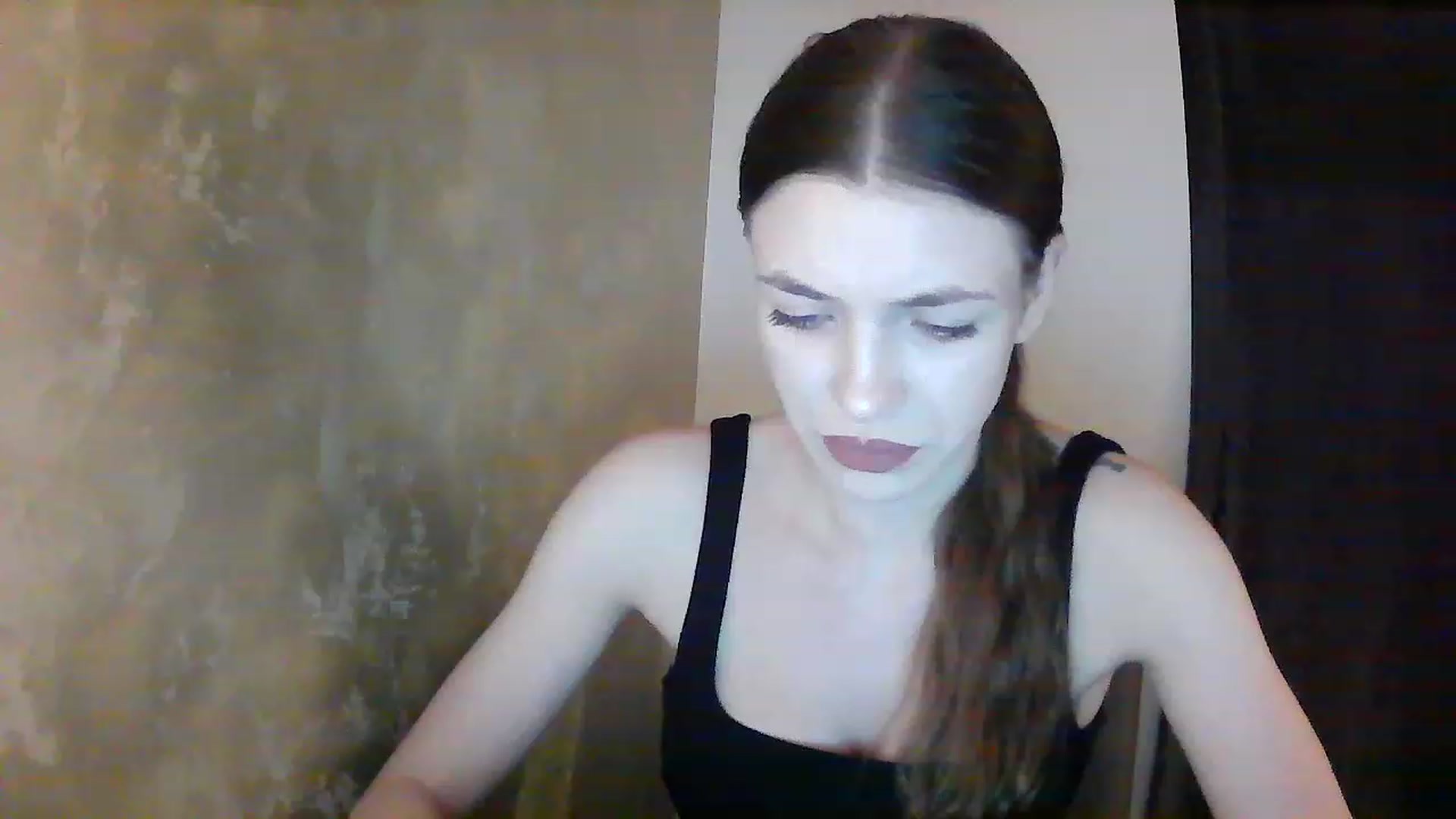 Gallery image thumbnail from GreenKittyy's myfreecams stream on, 12/15/2022, 24:01 image 6 of 20