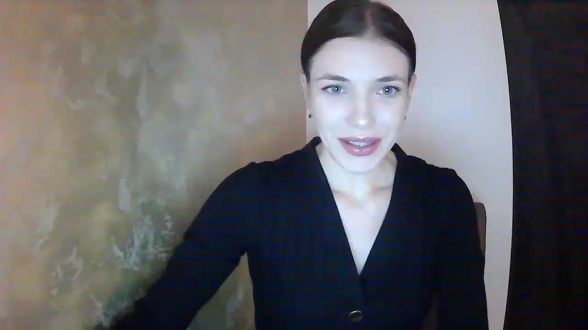 Gallery image thumbnail from GreenKittyy's myfreecams stream on, 01/03/2023, 20:19 image 12 of 20