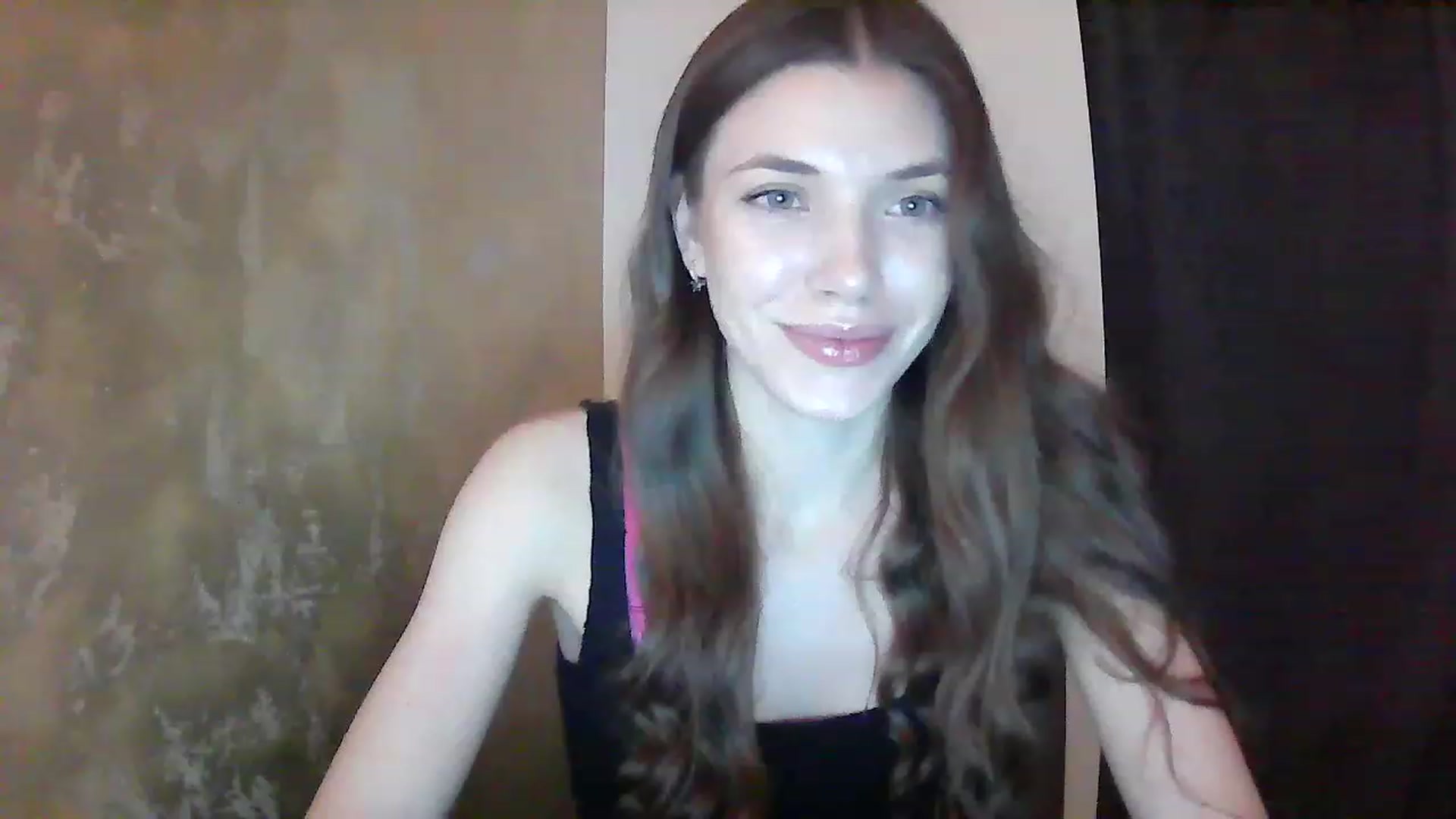 Gallery image thumbnail from GreenKittyy's myfreecams stream on, 01/04/2023, 21:39 image 13 of 20