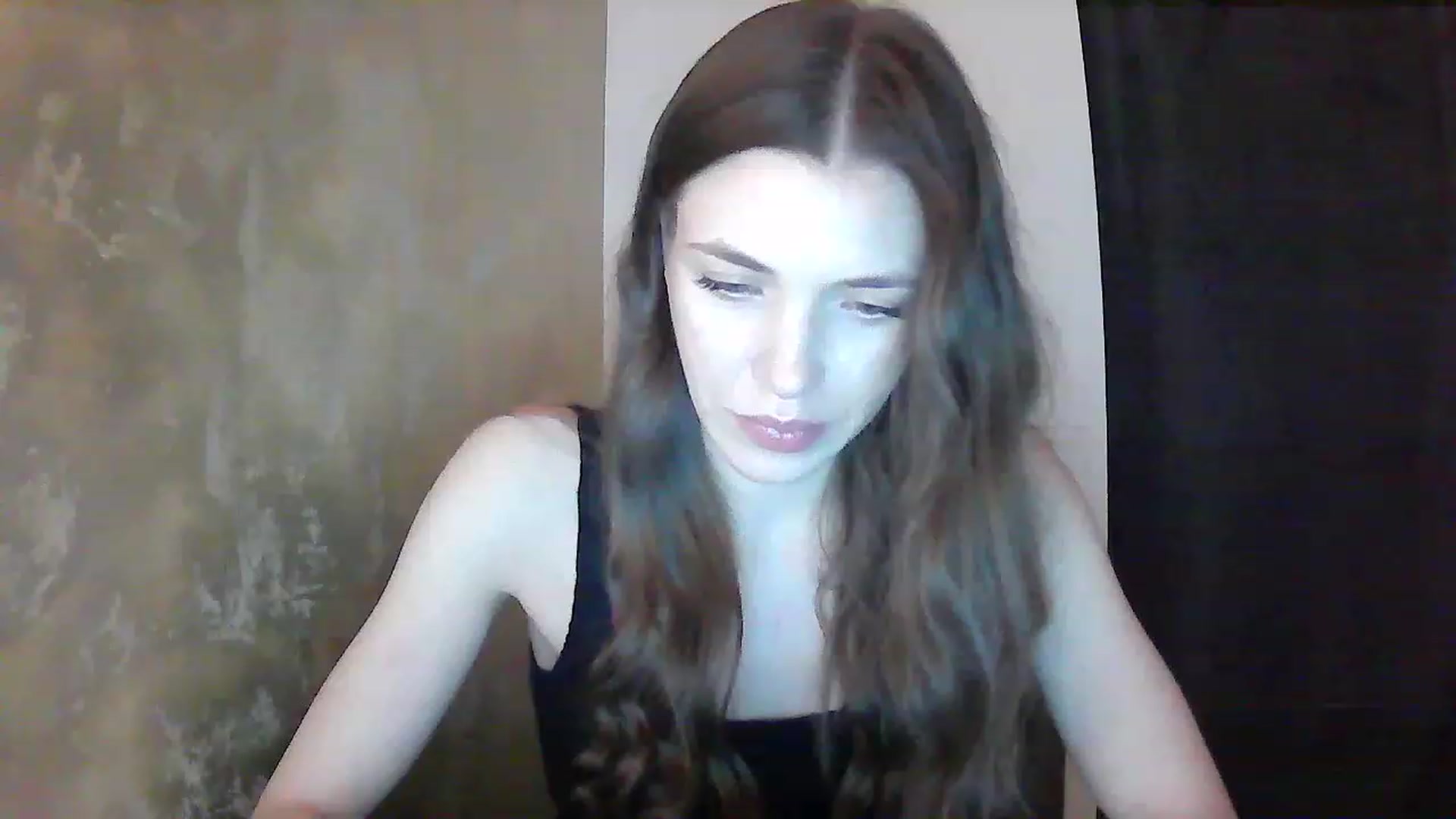 Gallery image thumbnail from GreenKittyy's myfreecams stream on, 01/04/2023, 21:39 image 9 of 20