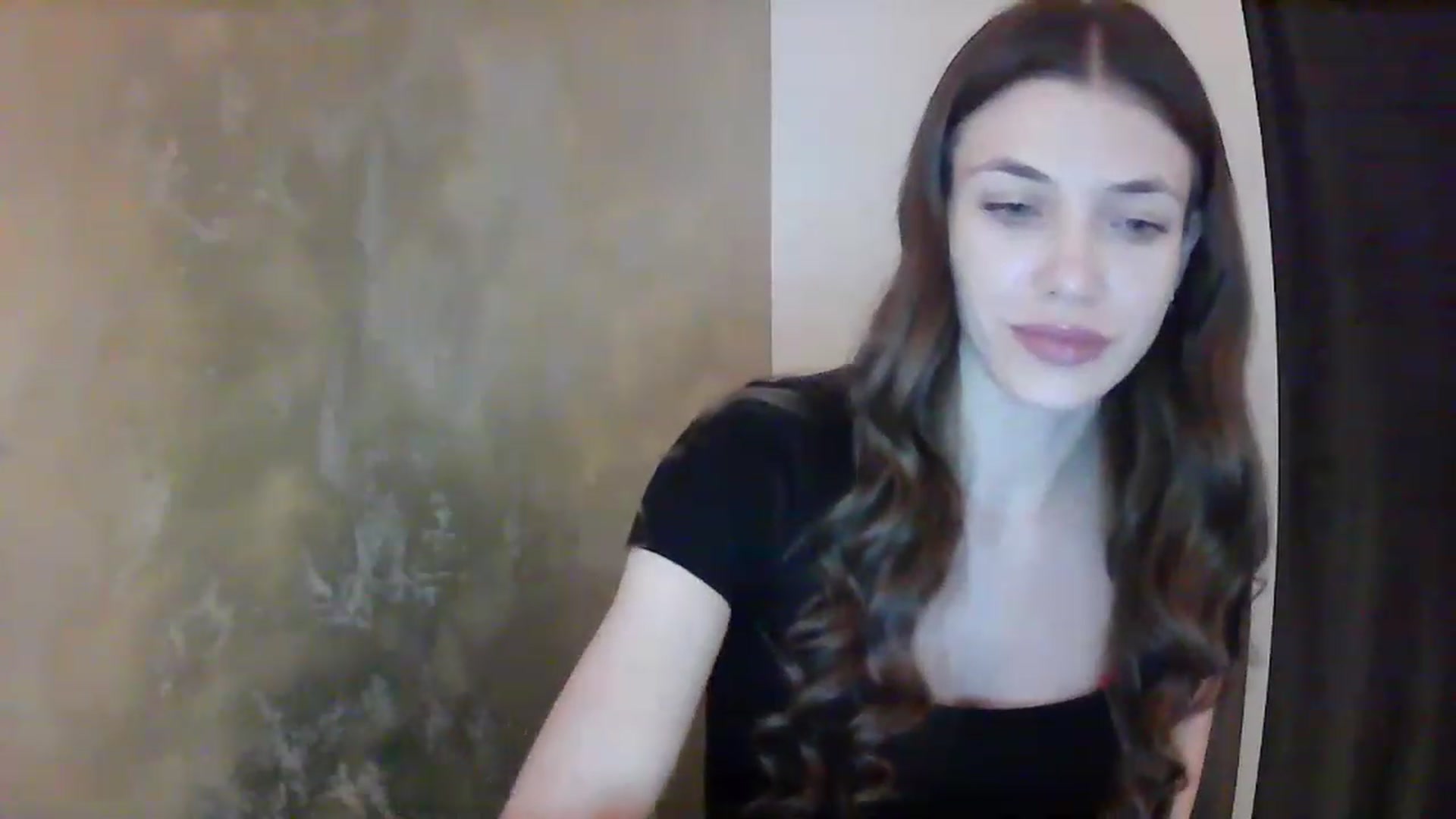 Gallery image thumbnail from GreenKittyy's myfreecams stream on, 01/06/2023, 22:59 image 9 of 20