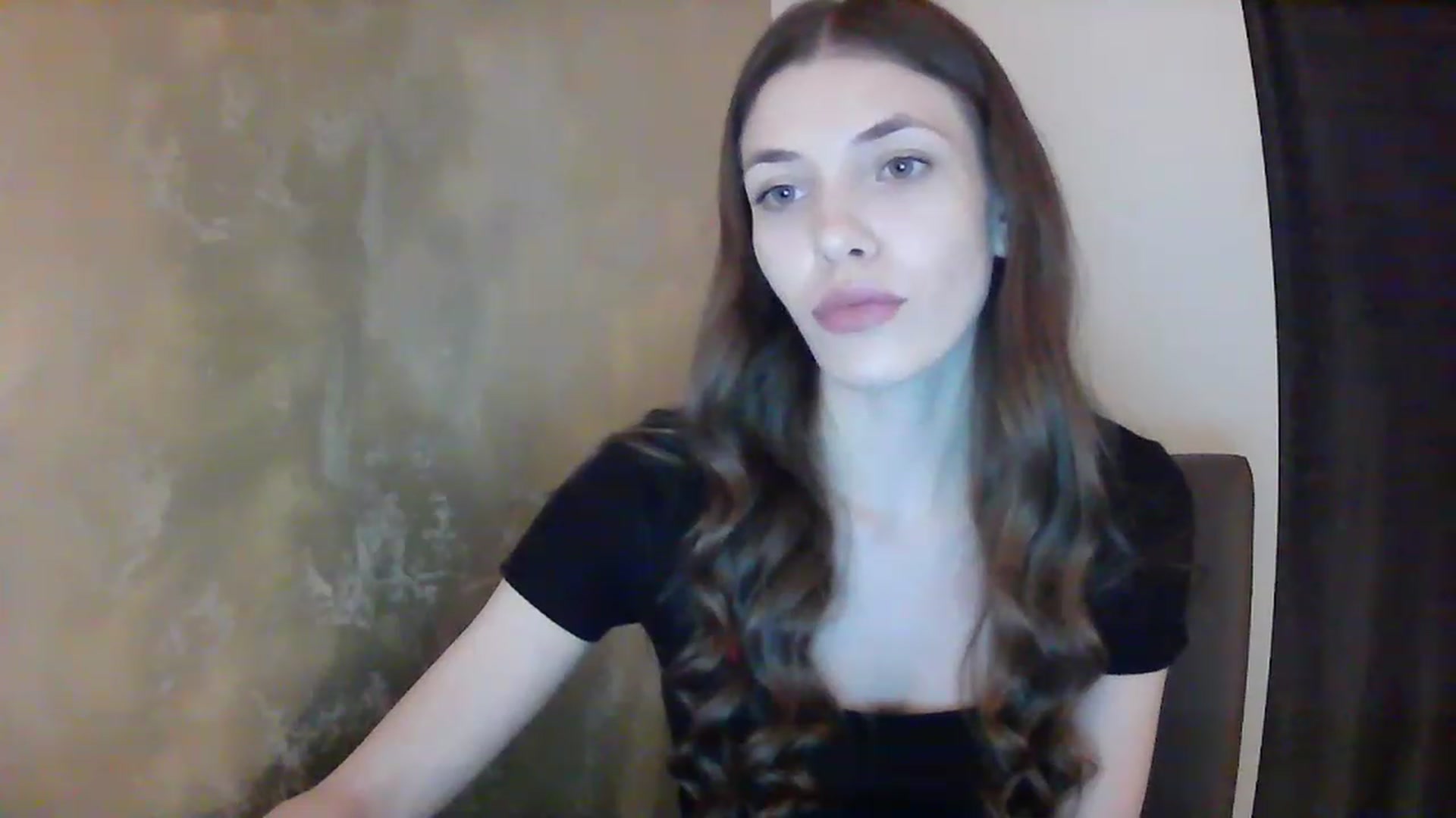 Gallery image thumbnail from GreenKittyy's myfreecams stream on, 01/06/2023, 22:59 image 10 of 20