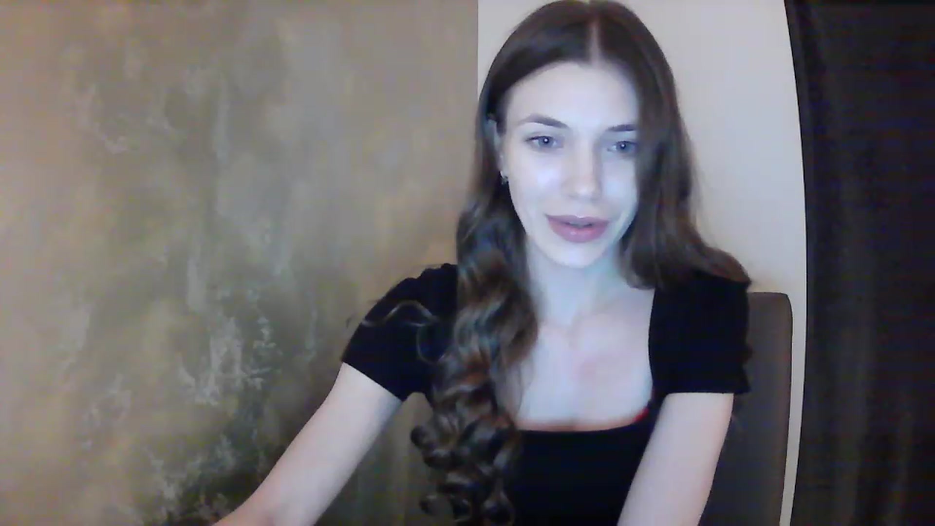 Gallery image thumbnail from GreenKittyy's myfreecams stream on, 01/06/2023, 22:59 image 18 of 20