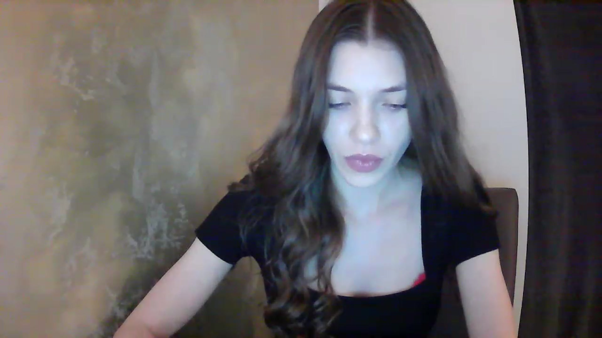 Gallery image thumbnail from GreenKittyy's myfreecams stream on, 01/06/2023, 22:59 image 3 of 20