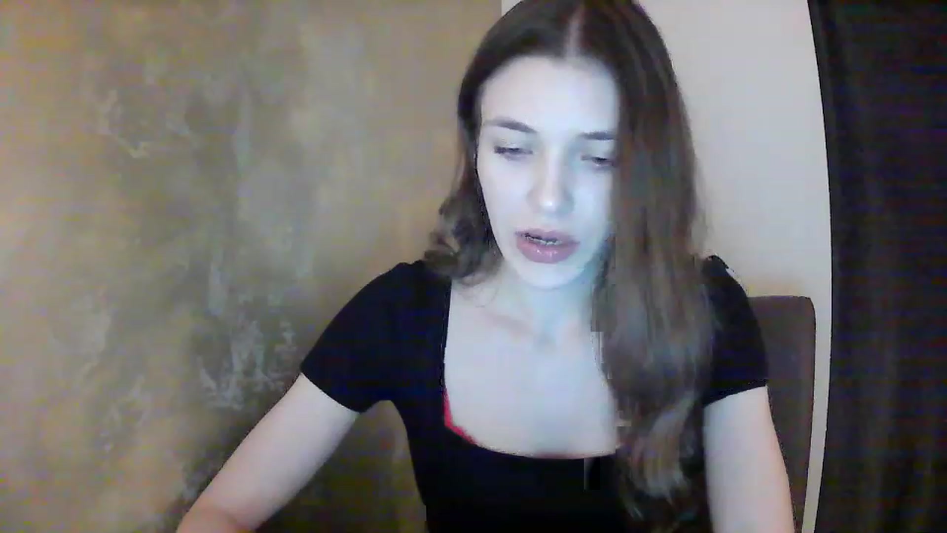 Gallery image thumbnail from GreenKittyy's myfreecams stream on, 01/06/2023, 22:59 image 1 of 20