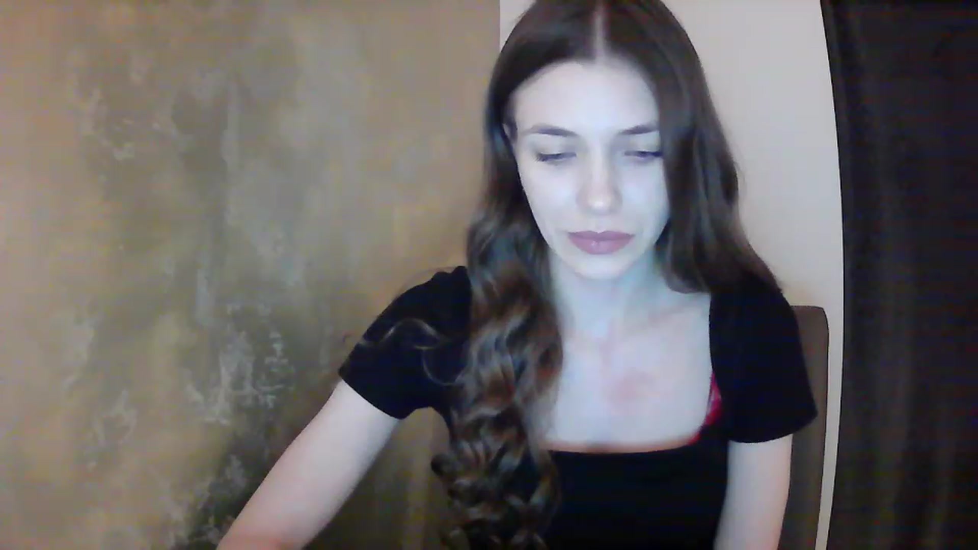 Gallery image thumbnail from GreenKittyy's myfreecams stream on, 01/06/2023, 22:59 image 17 of 20
