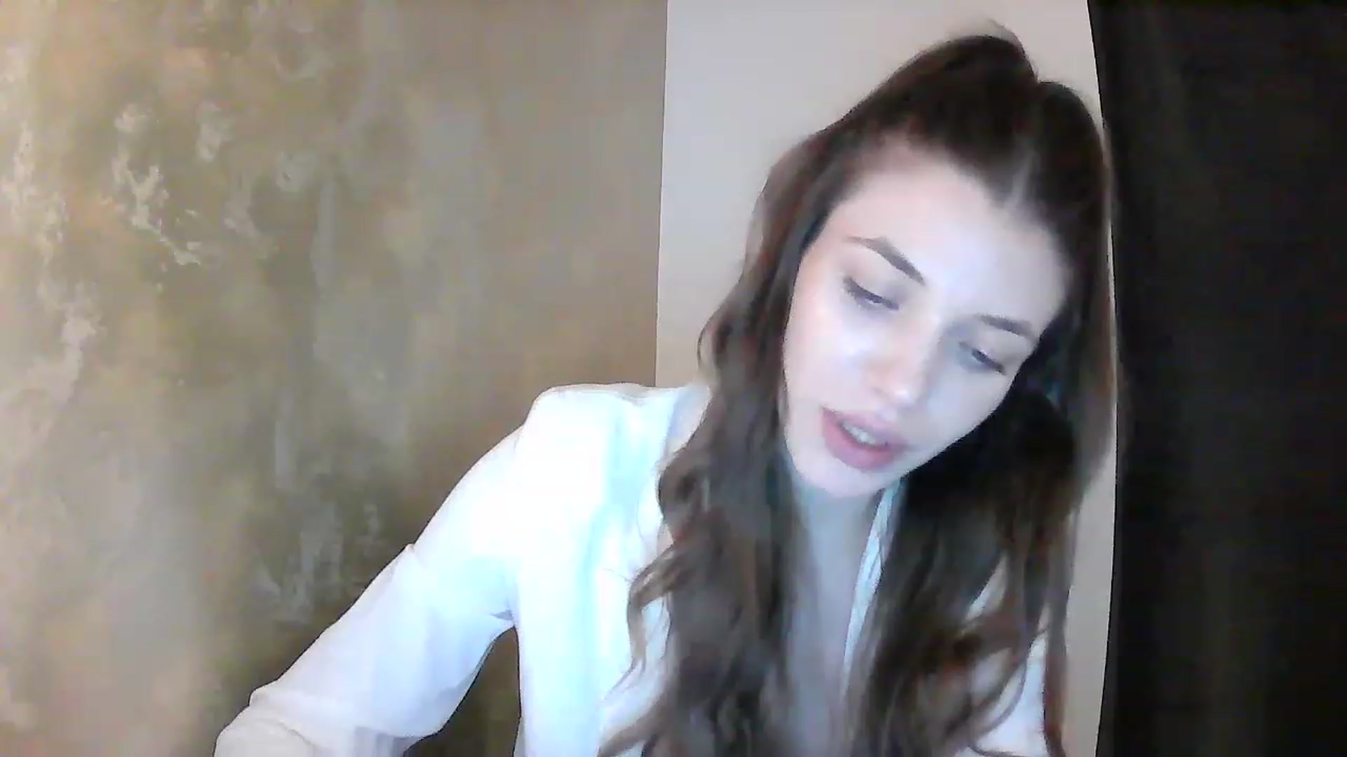 Gallery image thumbnail from GreenKittyy's myfreecams stream on, 01/07/2023, 23:03 image 8 of 20