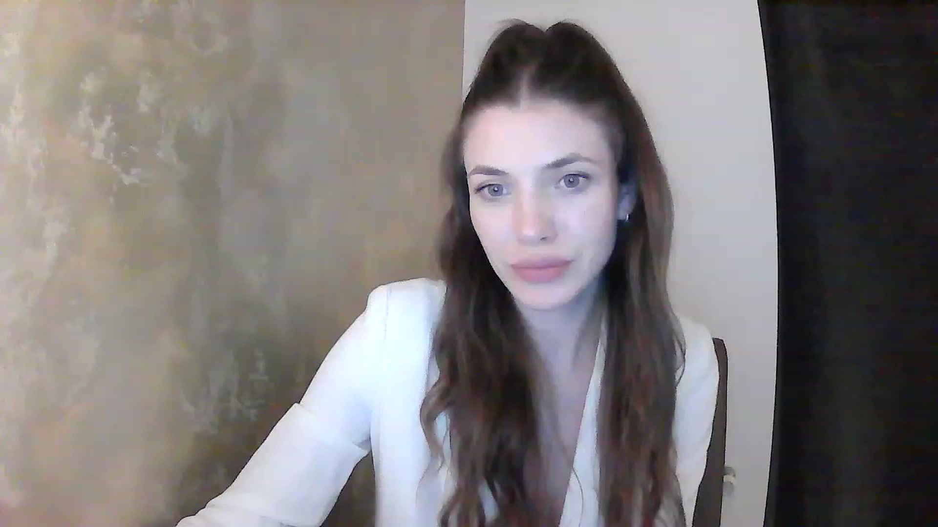 Gallery image thumbnail from GreenKittyy's myfreecams stream on, 01/07/2023, 23:03 image 4 of 20