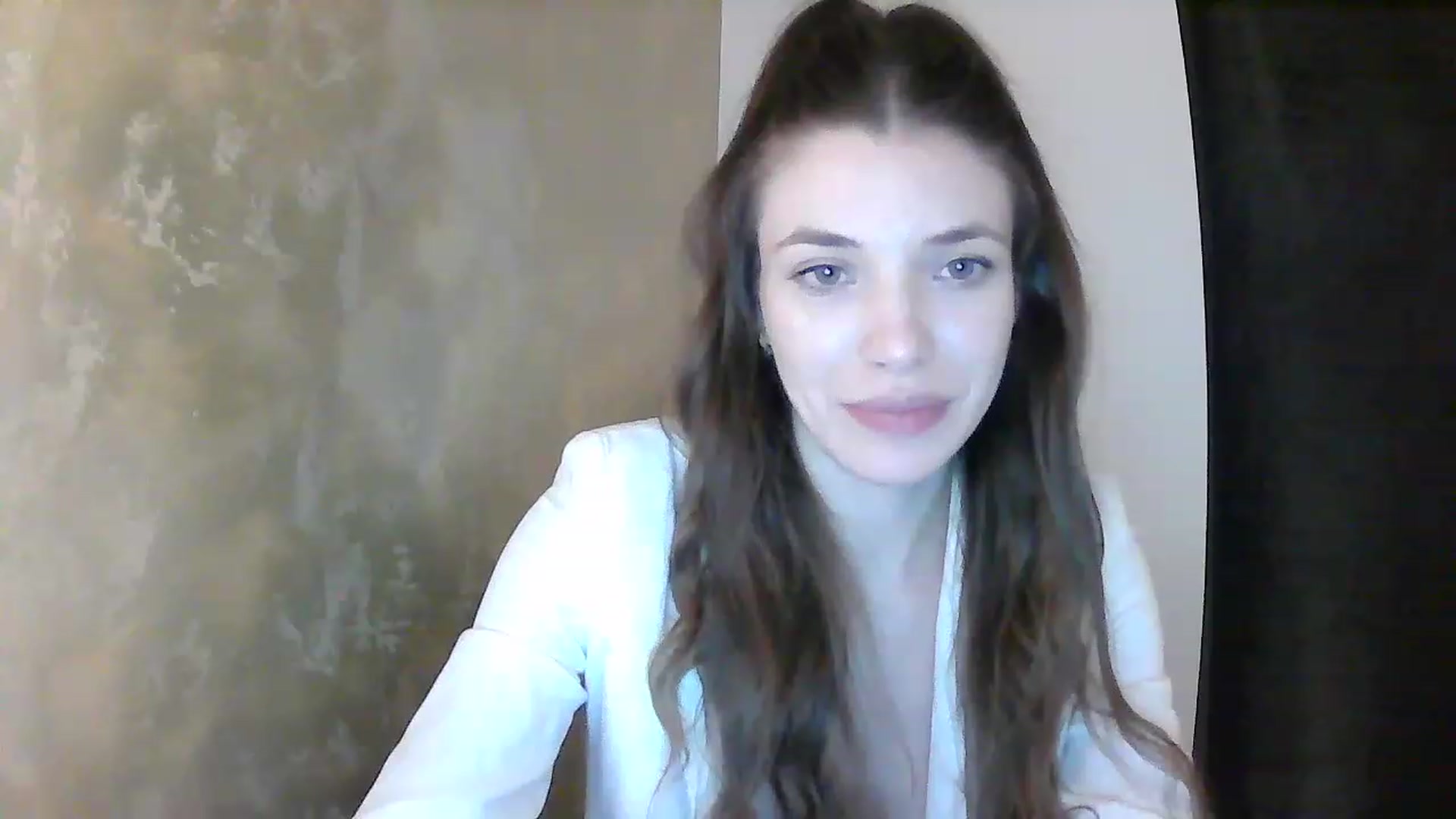 Gallery image thumbnail from GreenKittyy's myfreecams stream on, 01/07/2023, 23:03 image 6 of 20