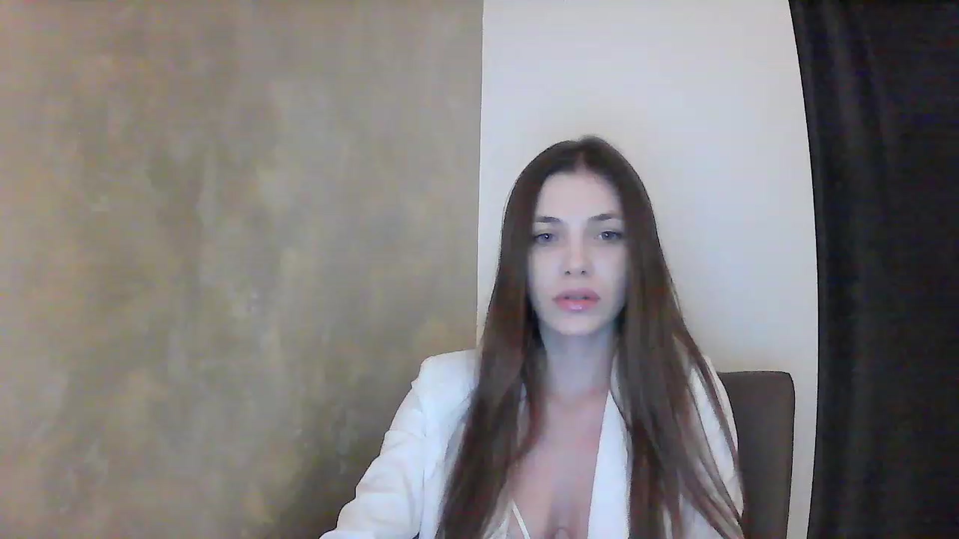 Gallery image thumbnail from GreenKittyy's myfreecams stream on, 01/08/2023, 22:15 image 19 of 20