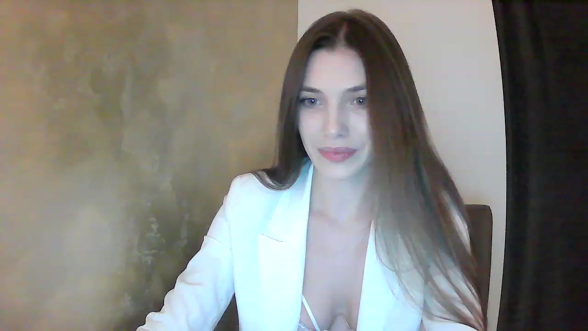 Gallery image thumbnail from GreenKittyy's myfreecams stream on, 01/08/2023, 22:15 image 12 of 20