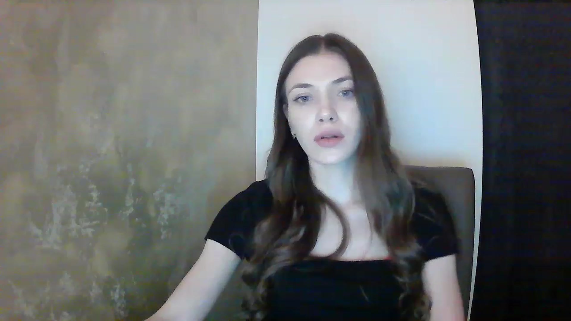 Gallery image thumbnail from GreenKittyy's myfreecams stream on, 01/09/2023, 23:43 image 16 of 20