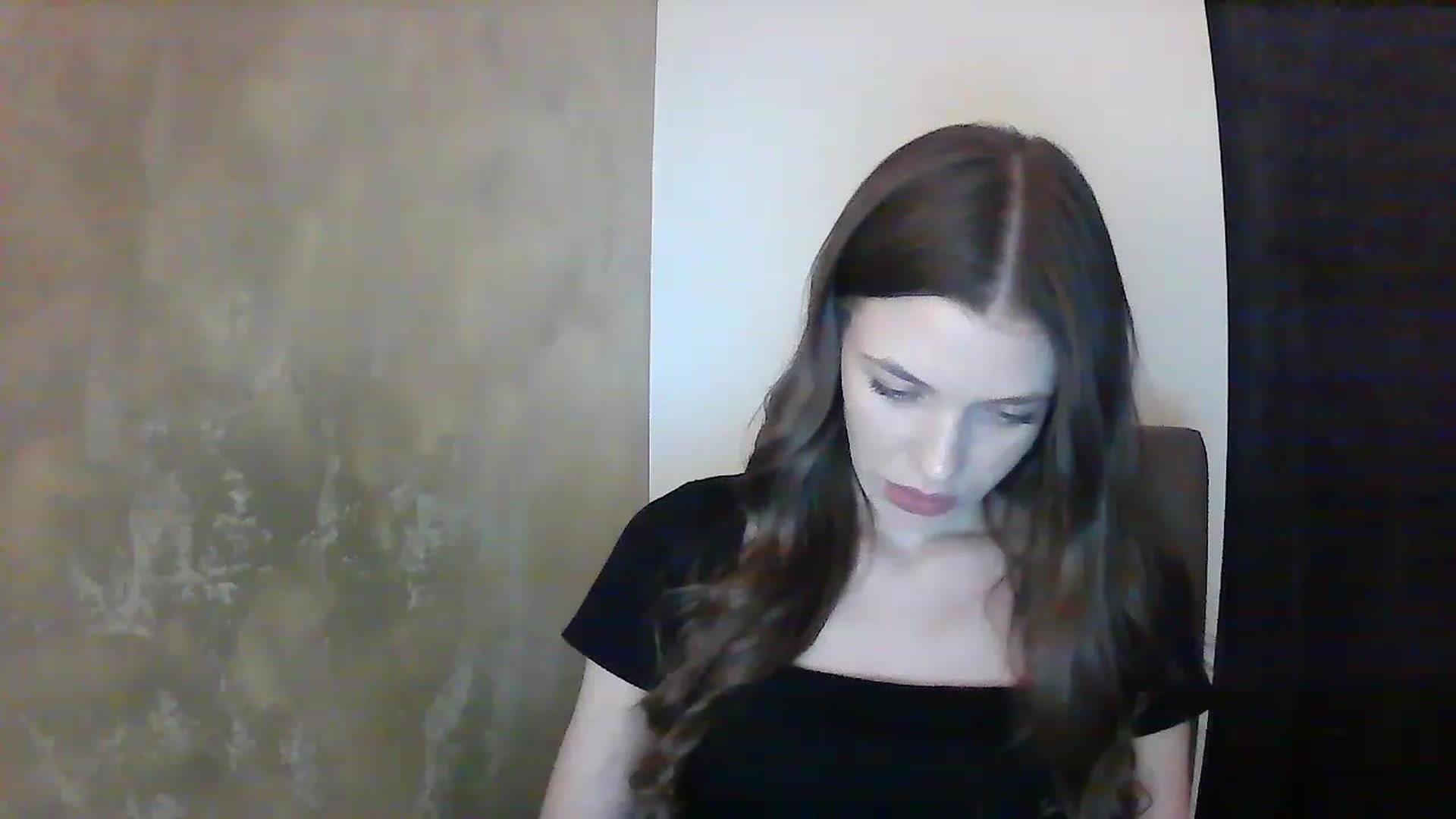 Gallery image thumbnail from GreenKittyy's myfreecams stream on, 01/09/2023, 23:43 image 20 of 20