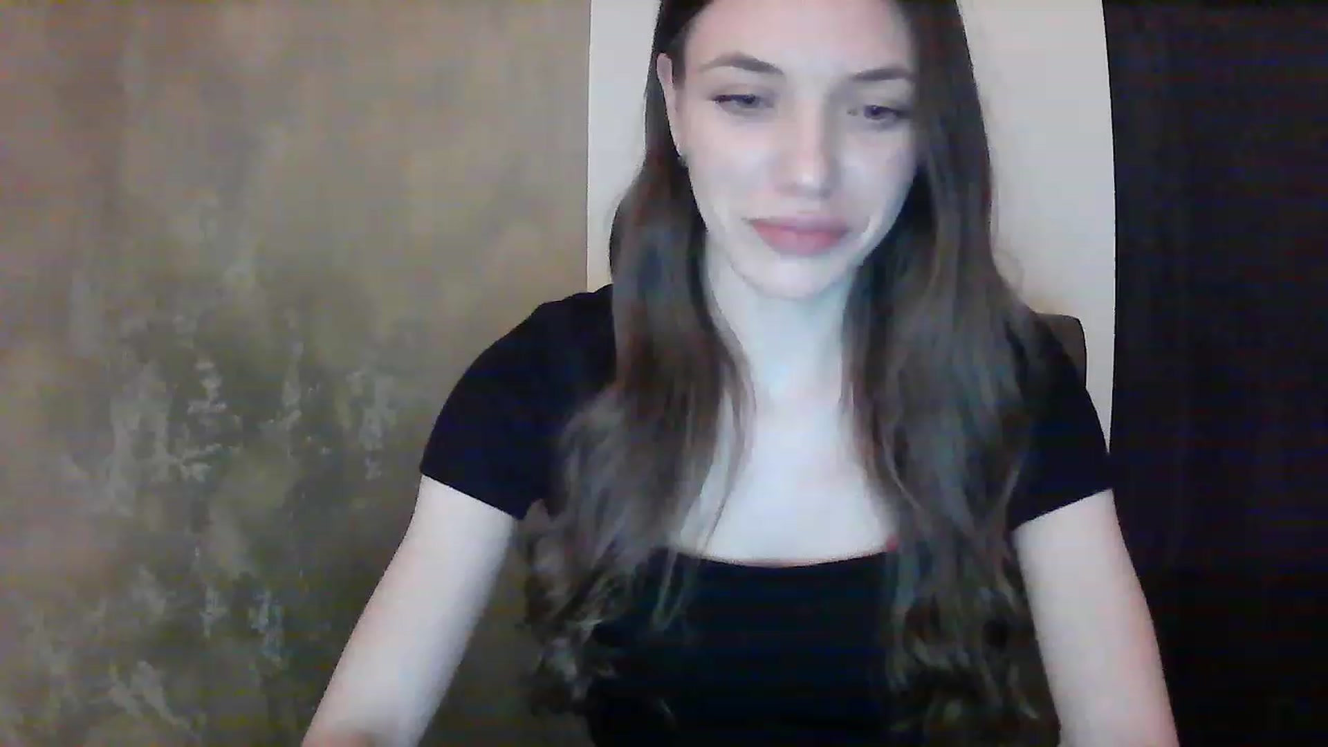 Gallery image thumbnail from GreenKittyy's myfreecams stream on, 01/10/2023, 24:30 image 7 of 20