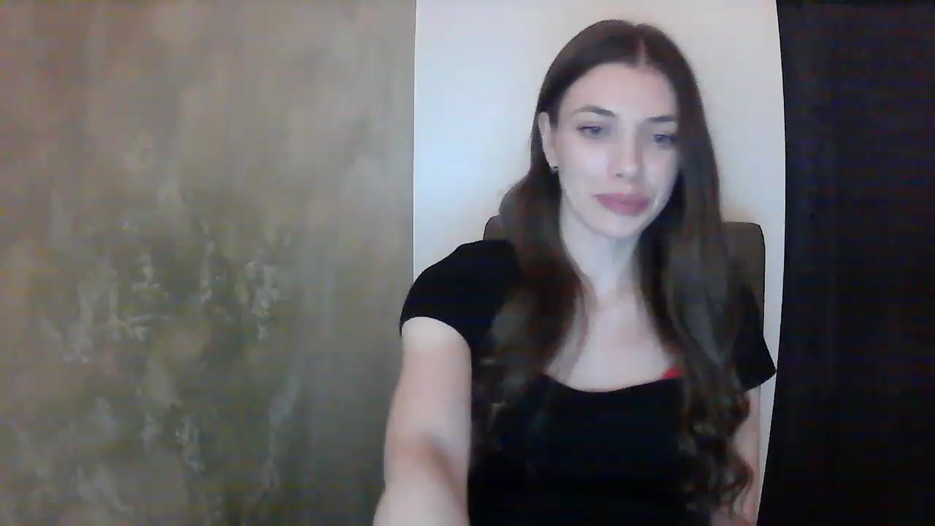 Gallery image thumbnail from GreenKittyy's myfreecams stream on, 01/10/2023, 24:30 image 13 of 20