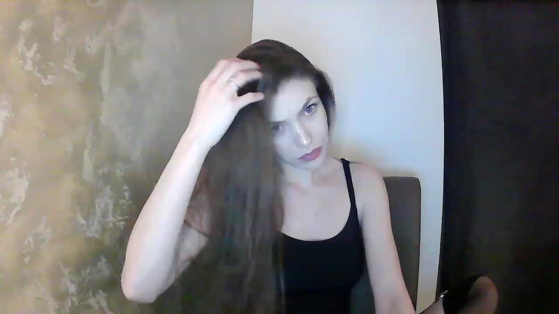 Gallery image thumbnail from GreenKittyy's myfreecams stream on, 01/16/2023, 24:28 image 14 of 20